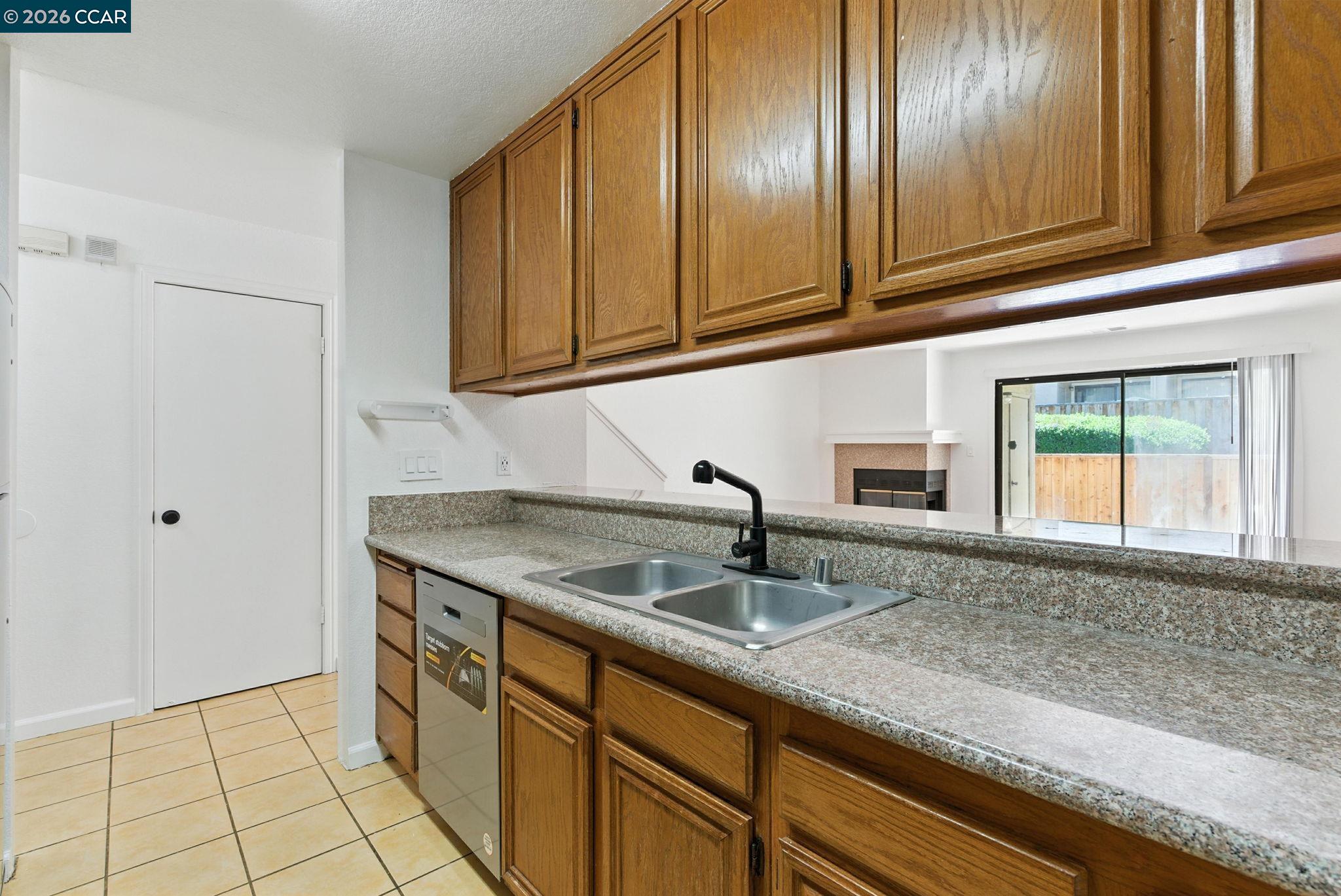 Photo #9: 41138032 Listing: Photo #9
