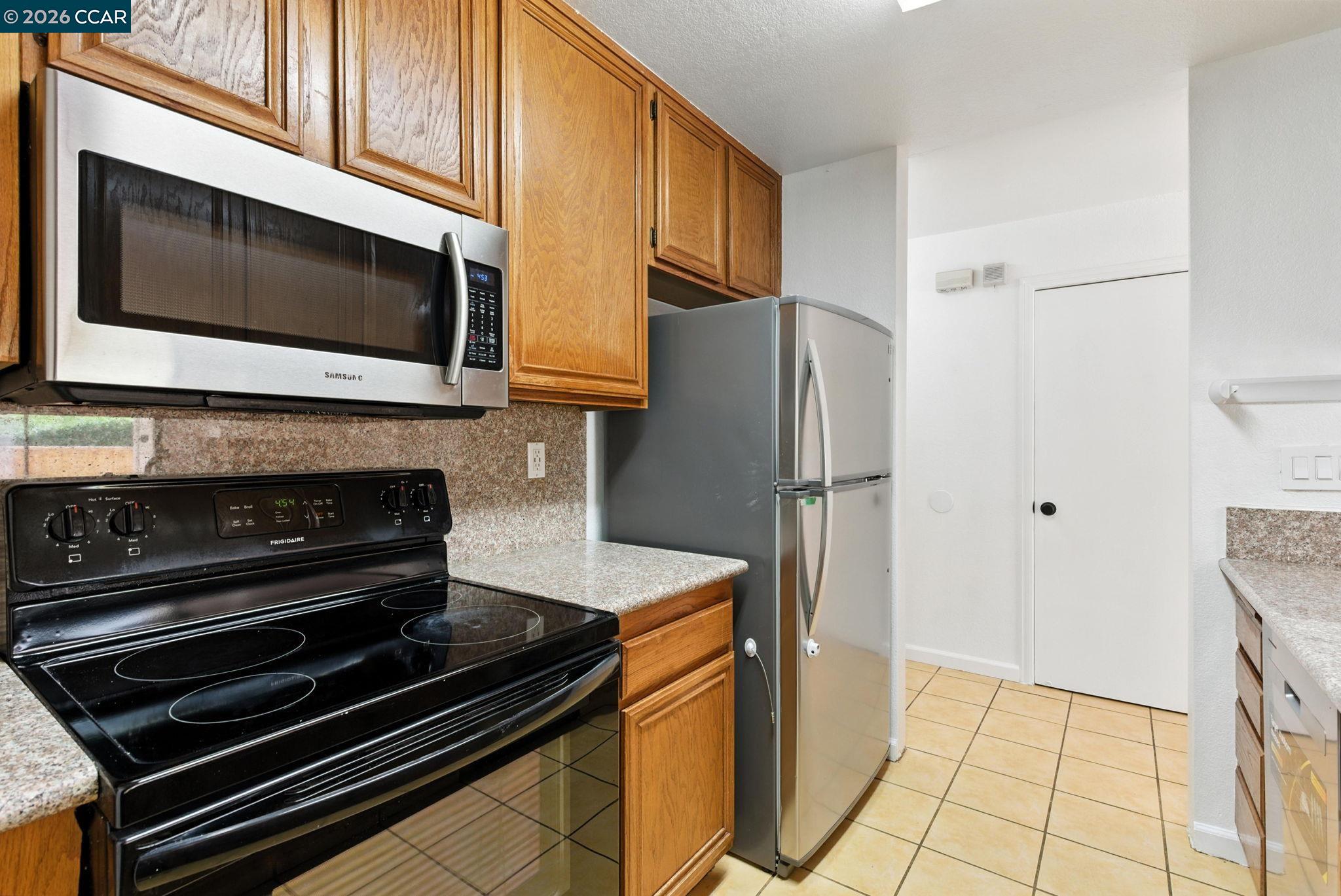 Photo #10: 41138032 Listing: Photo #10