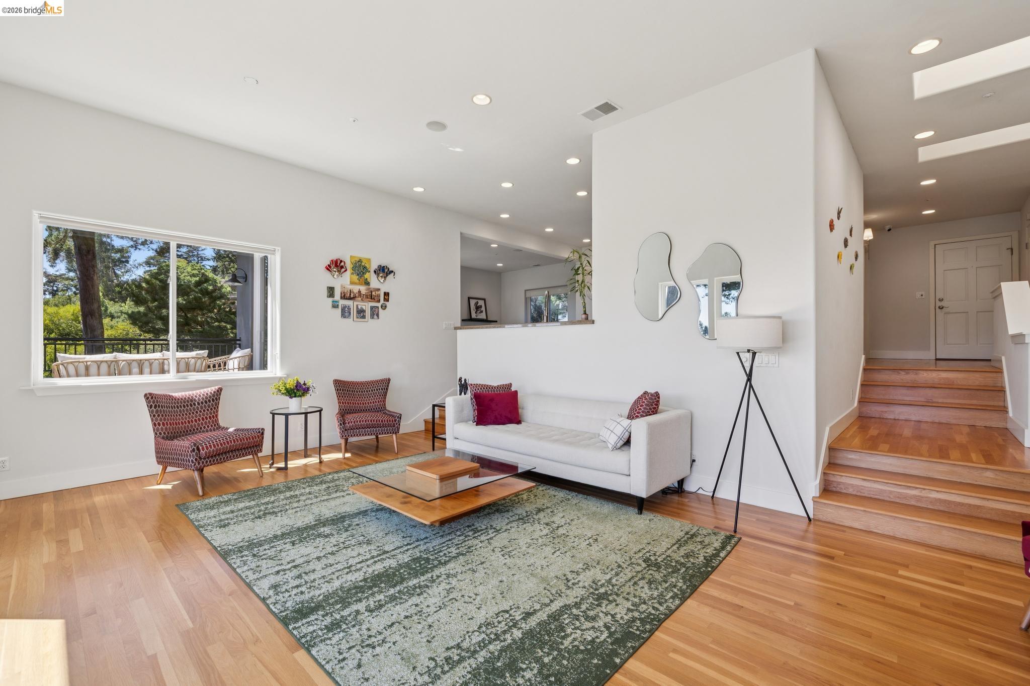 6153 Girvin Dr, Oakland CA 94611 — photo 11