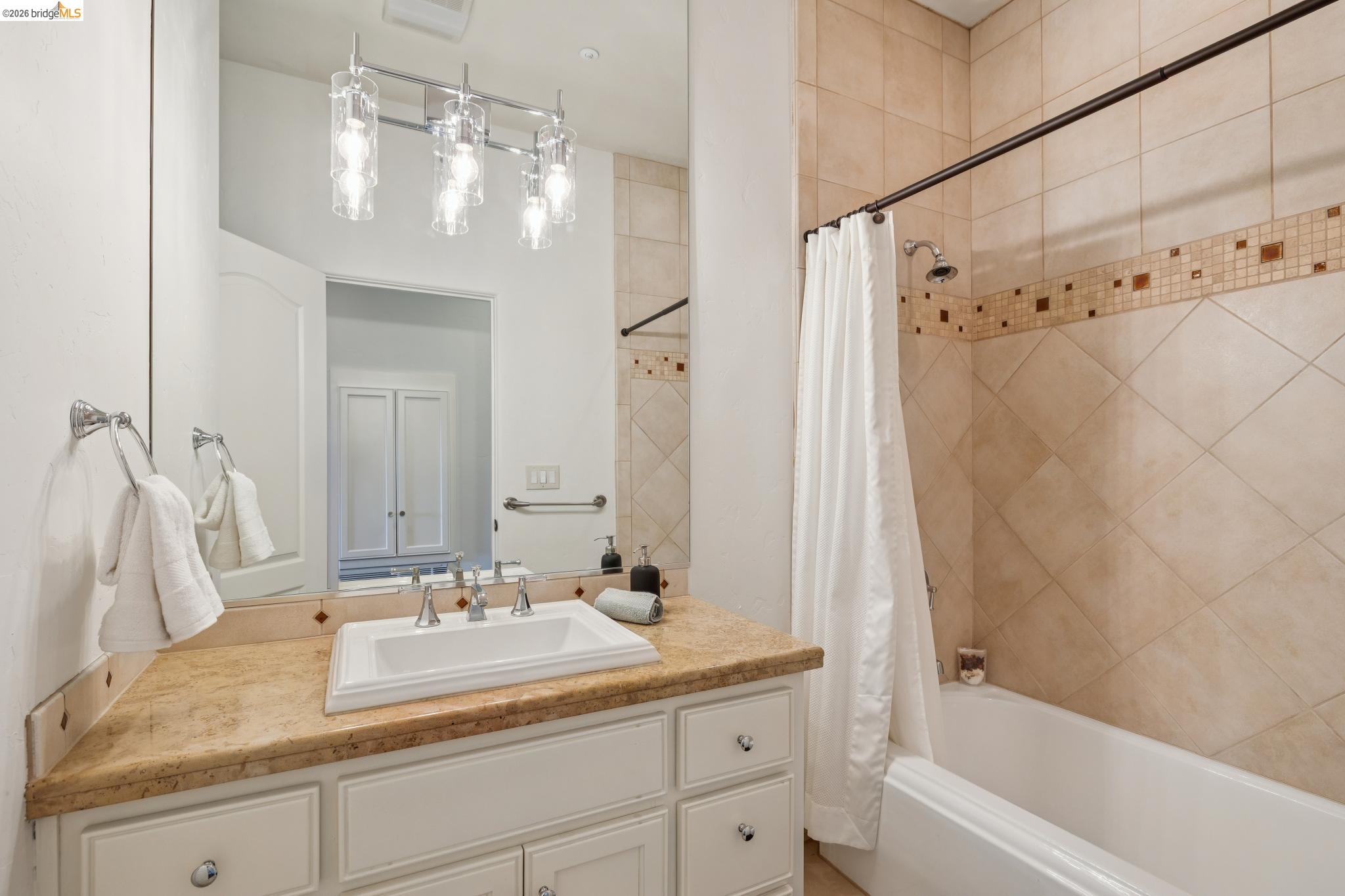 6153 Girvin Dr, Oakland CA 94611 — photo 60