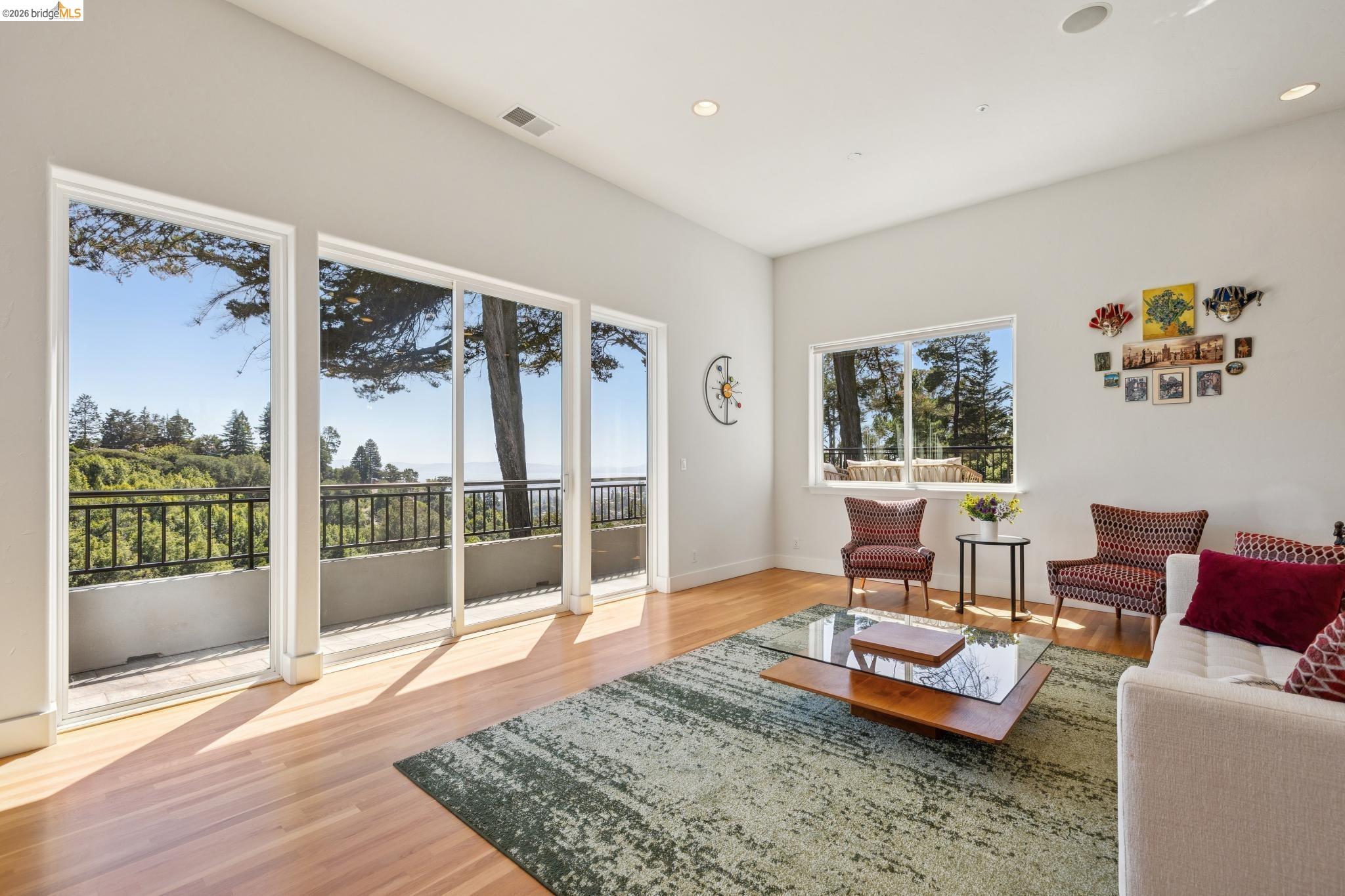 6153 Girvin Dr, Oakland CA 94611 — photo 8