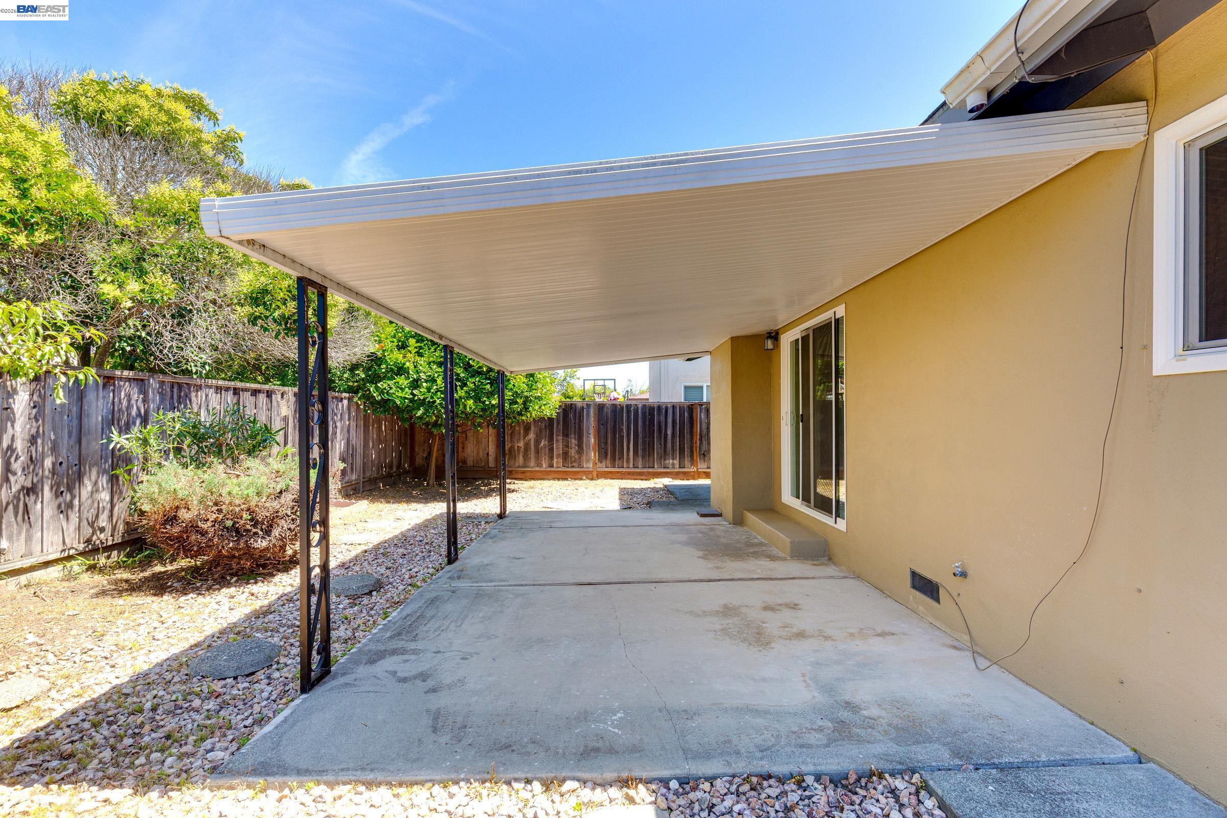 1017 Island Dr, Alameda CA 94502 — photo 16