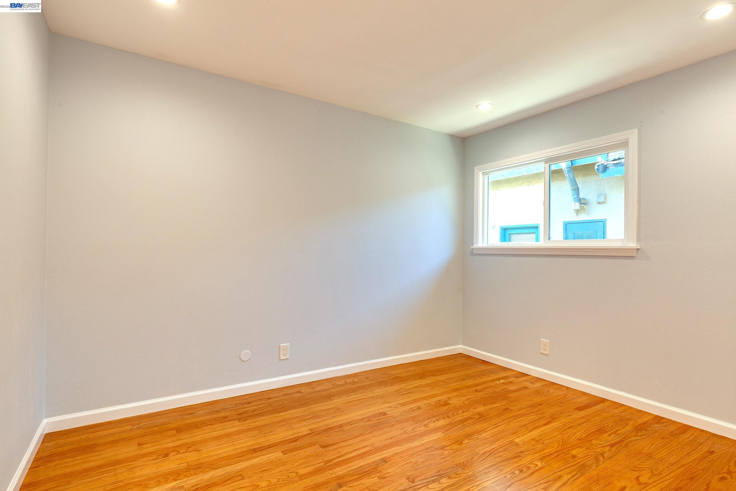1017 Island Dr, Alameda CA 94502 — photo 10