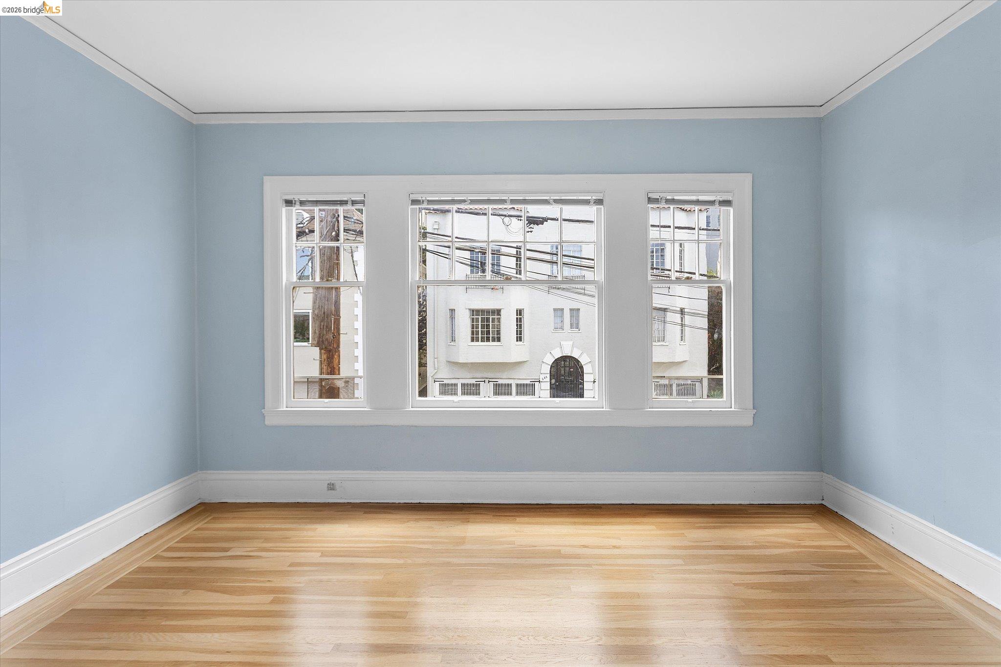 647 Beacon St, Oakland CA 94610 — photo 8