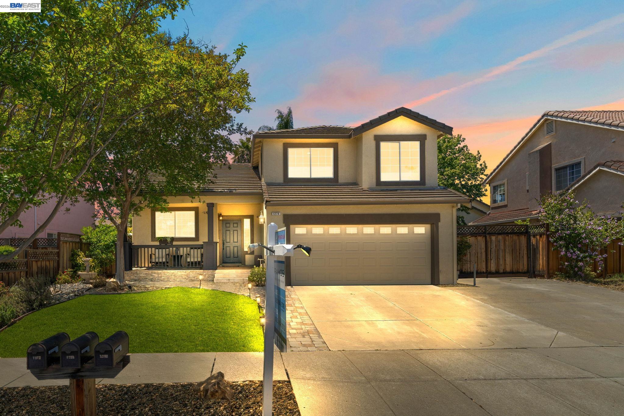 Front Image Thumbnail for BE41138051