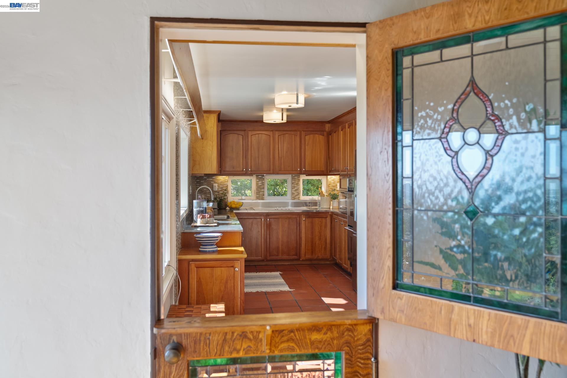 5725 Chelton Dr, Oakland CA 94611 — photo 16