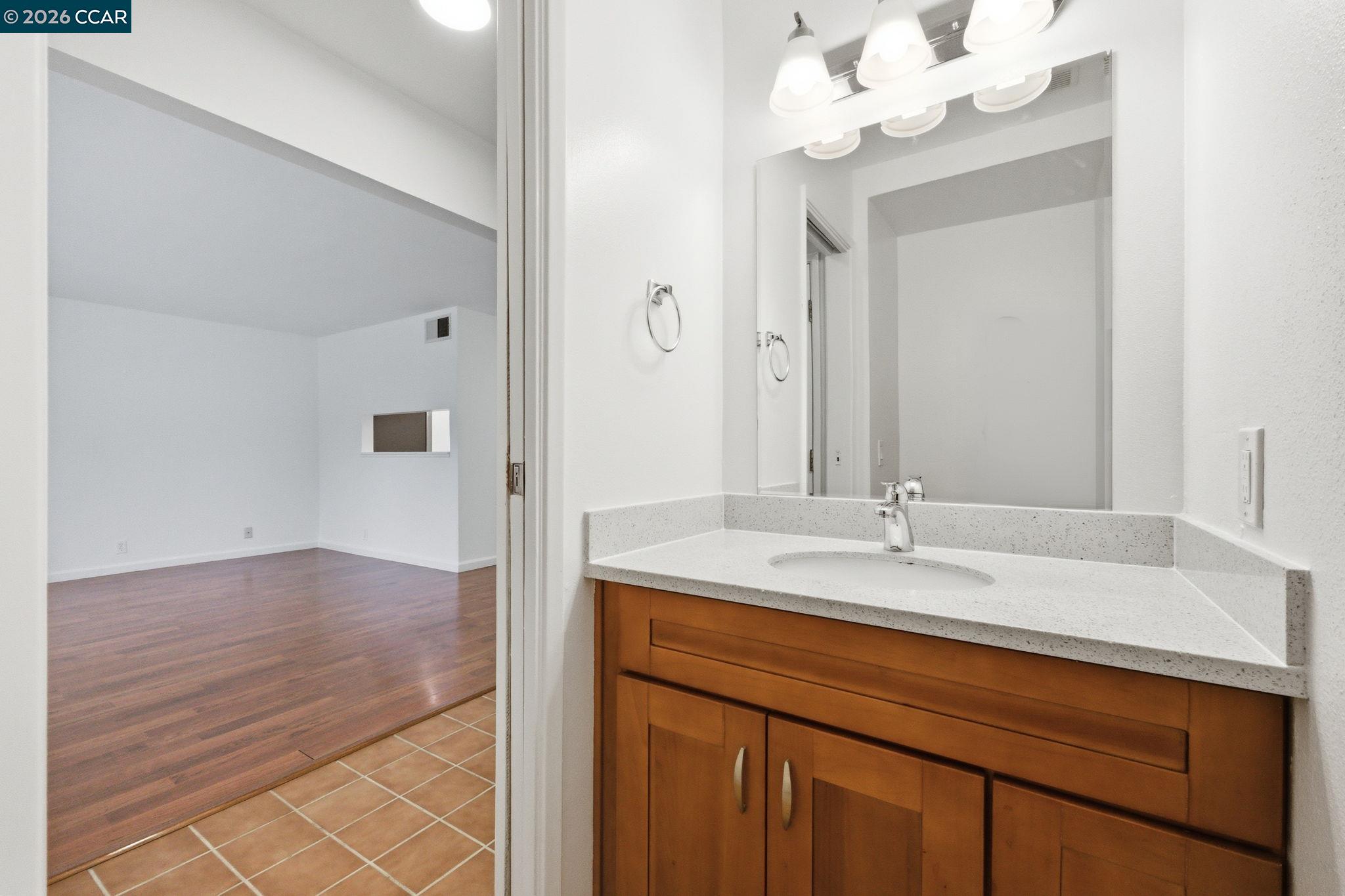 Photo #13: 41138099 Listing: Photo #13