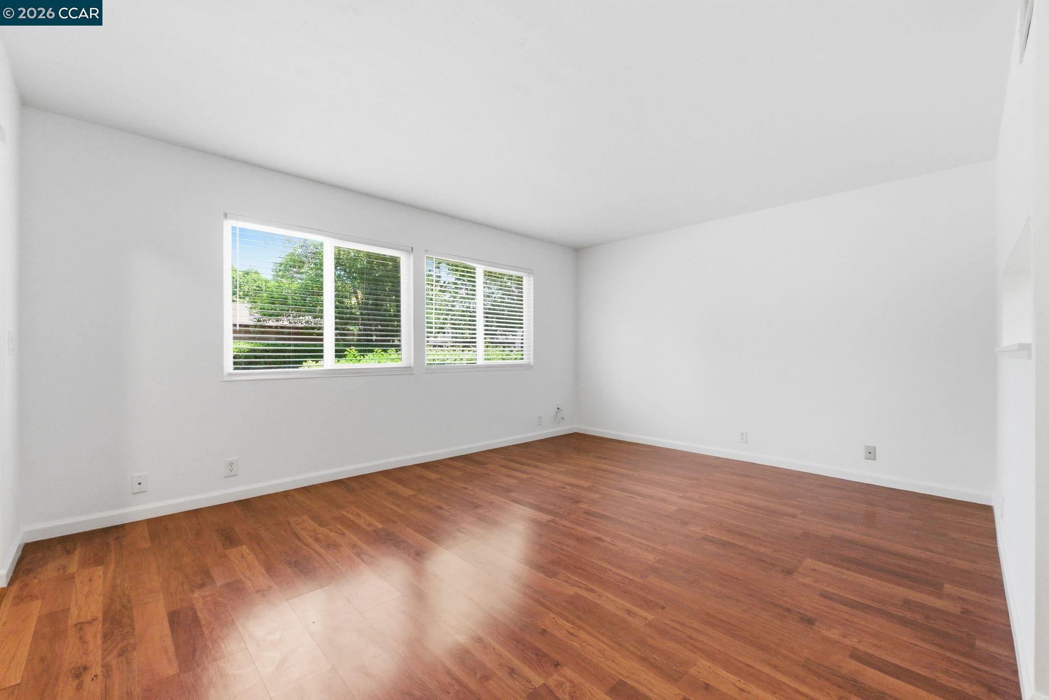 Photo #7: 41138099 Listing: Photo #7