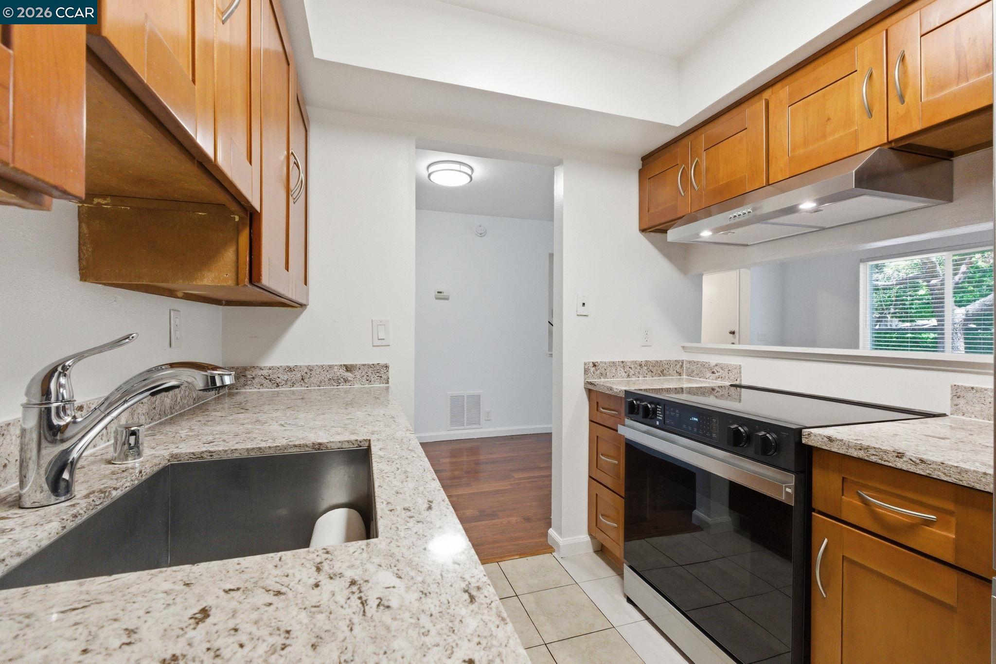 Photo #10: 41138099 Listing: Photo #10