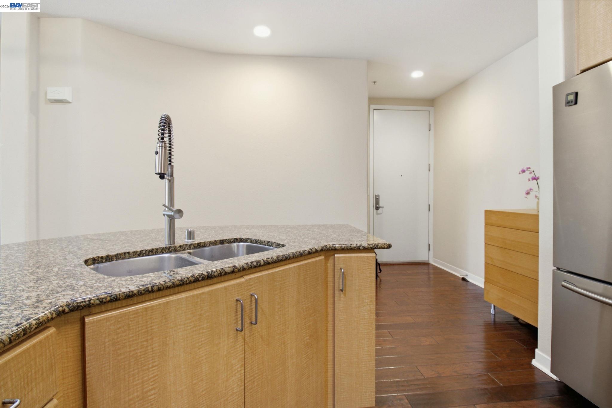 Photo #6: 41138105 Listing: Photo #6