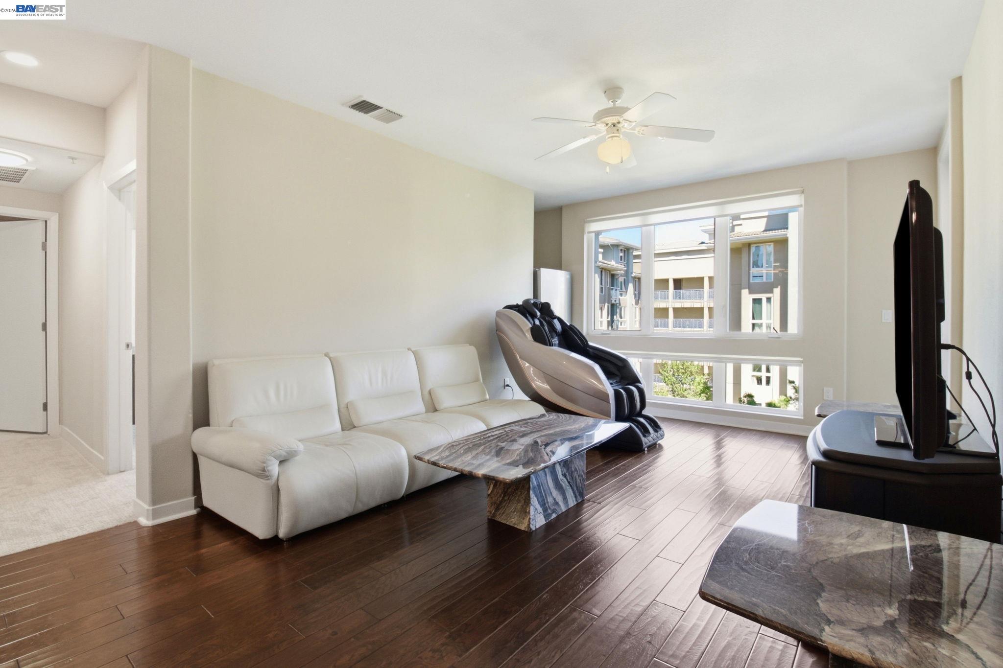 Photo #7: 41138105 Listing: Photo #7
