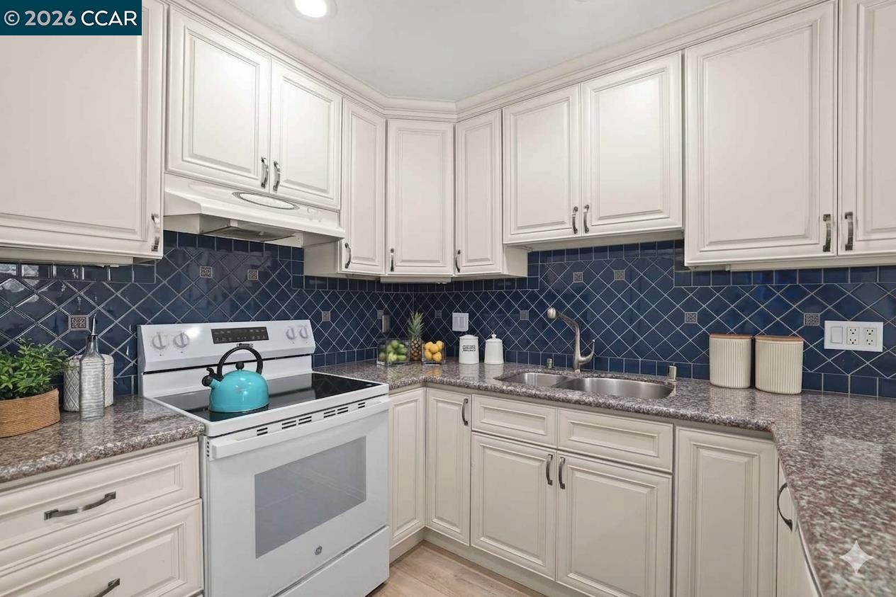 2135 Ascot Dr # 13, Moraga CA 94556 — photo 11