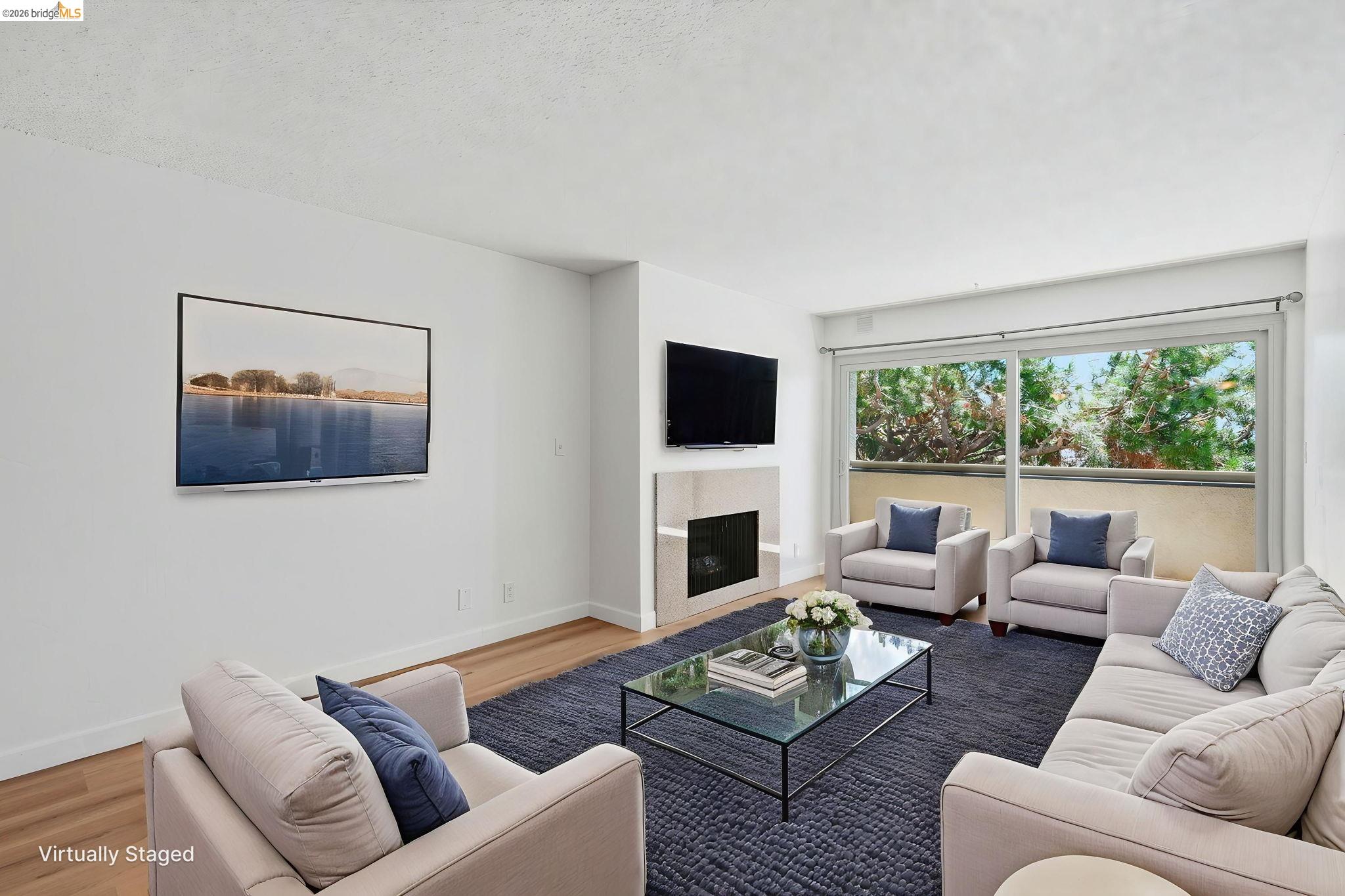 Photo #1: 41138108 Listing: Photo #1