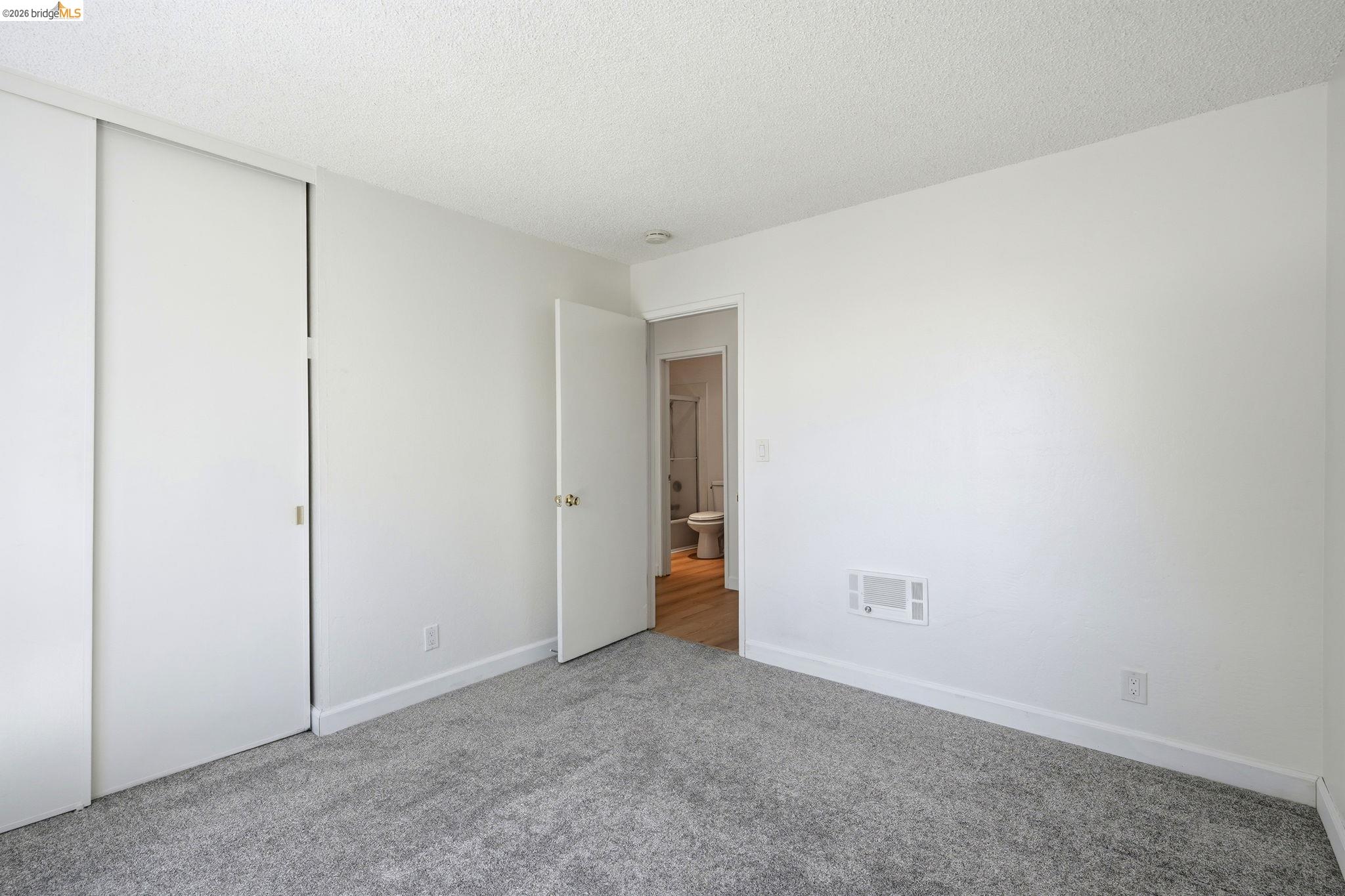 Photo #17: 41138108 Listing: Photo #17