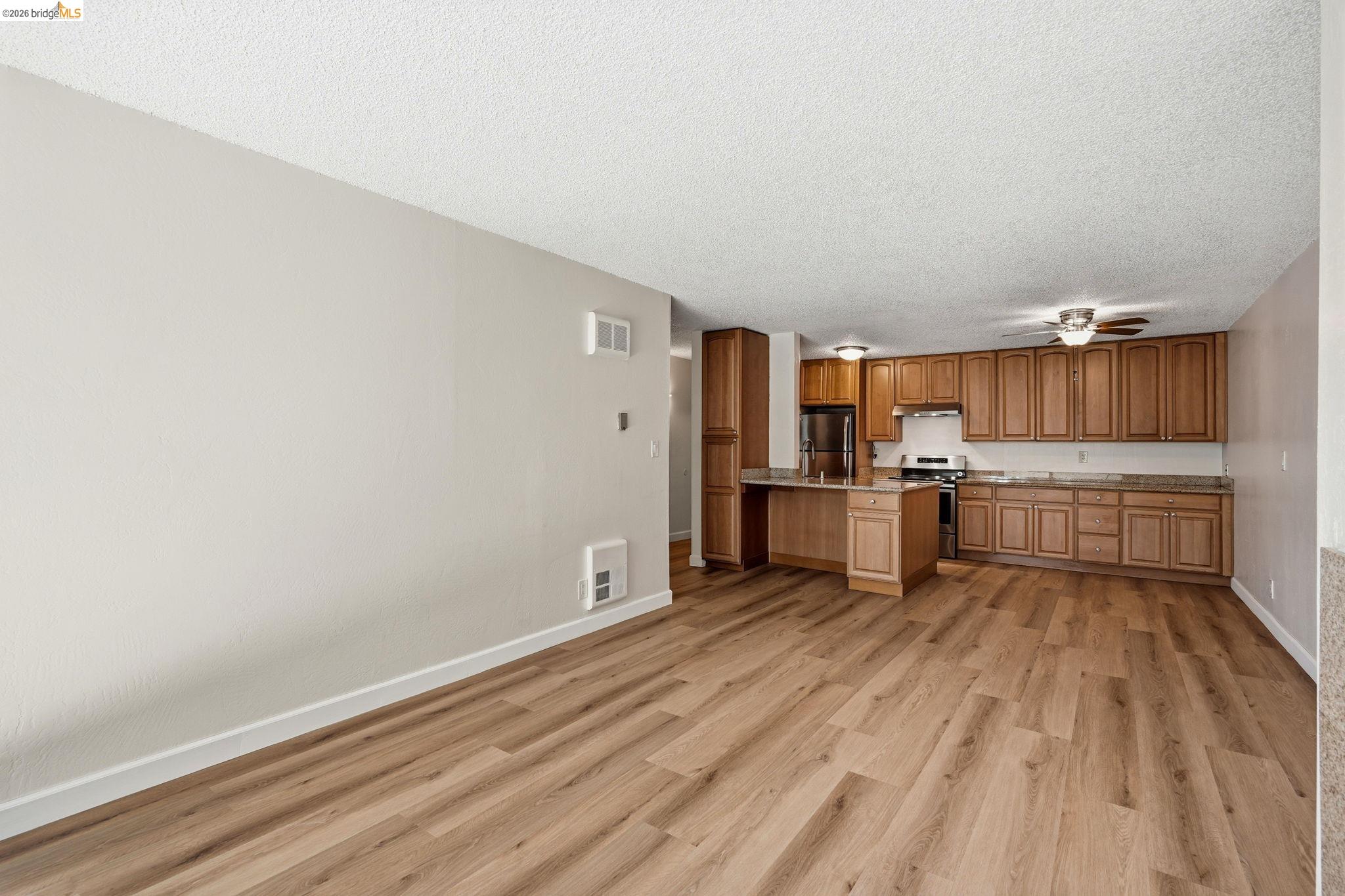 Photo #9: 41138108 Listing: Photo #9