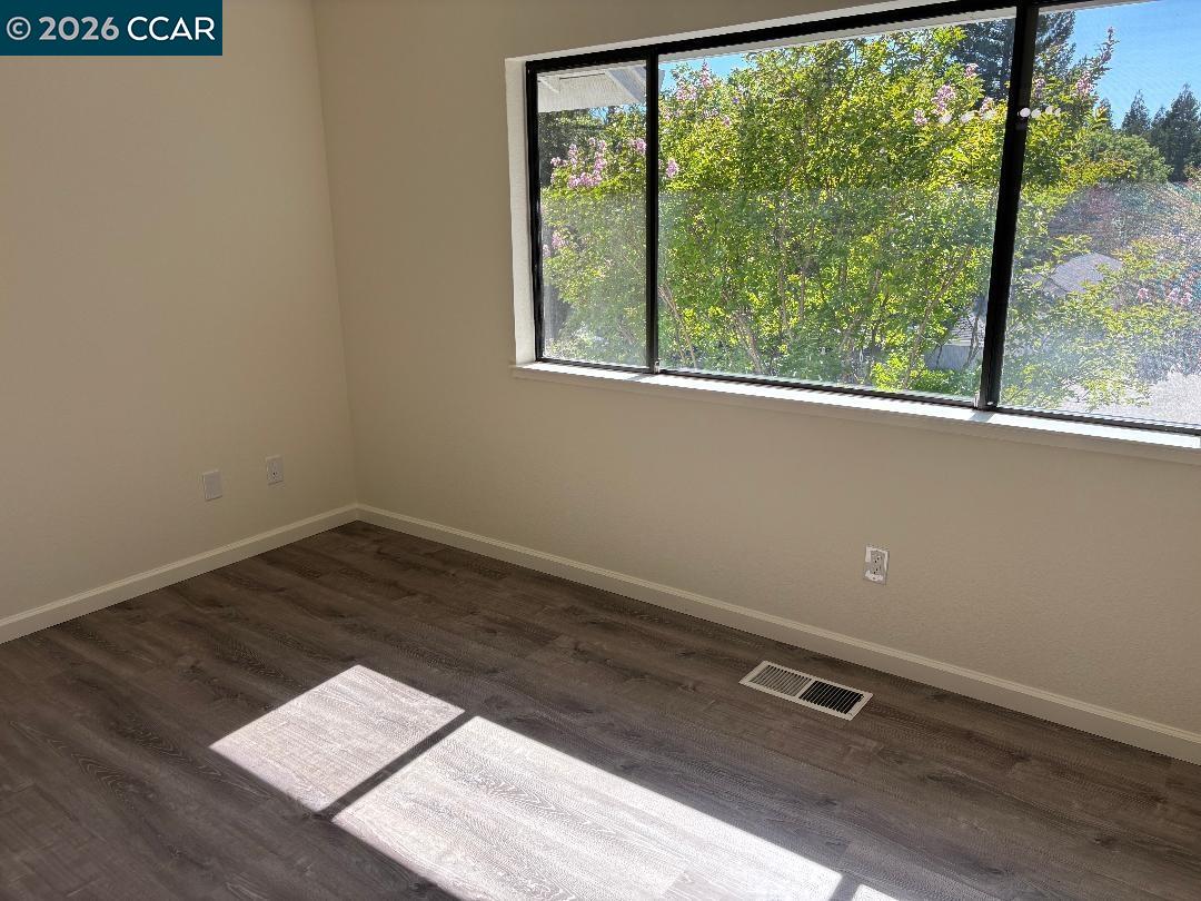 Photo #12: 41138113 Listing: Photo #12