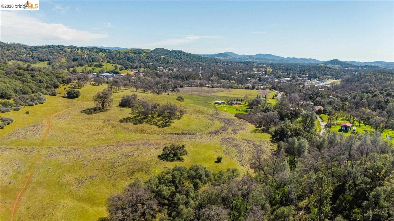 18395 Rawhide Rd, Jamestown CA 95327 — photo 9