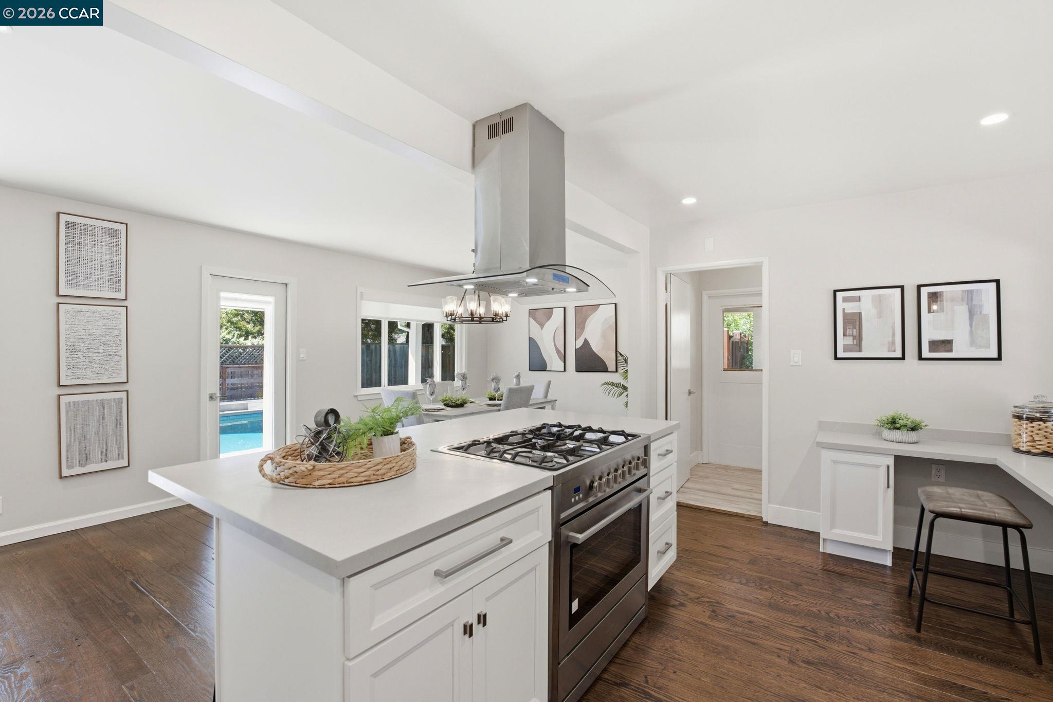7 El Corte, Orinda CA 94563 — photo 12