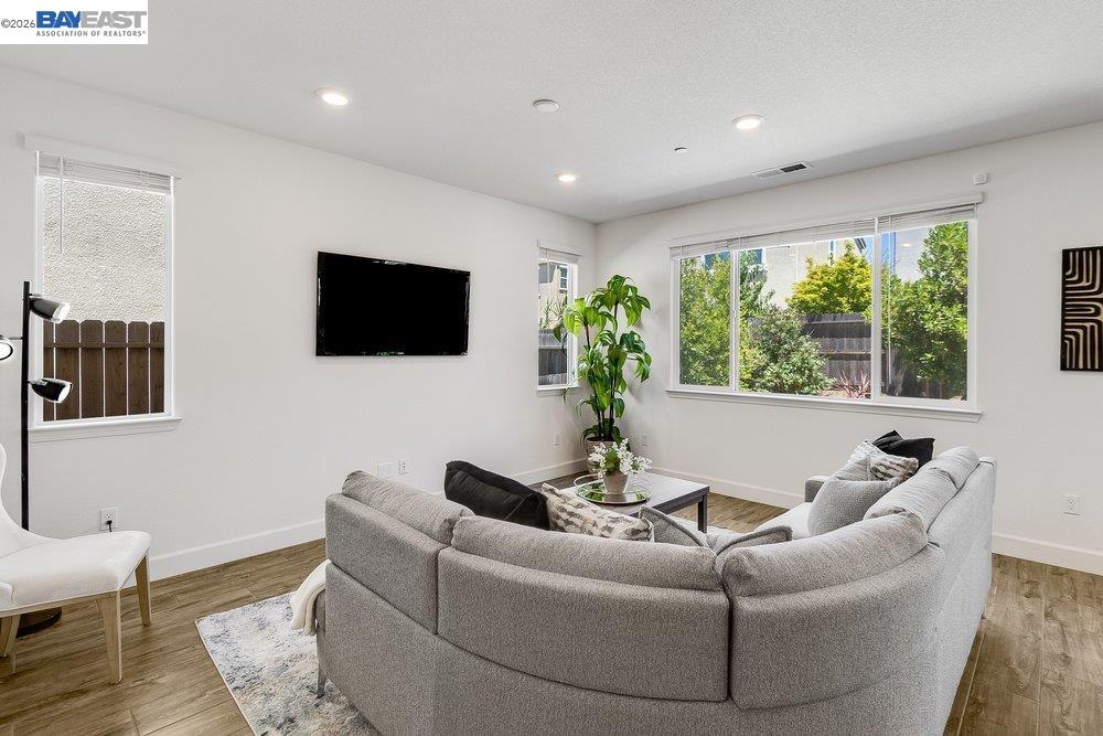 5048 Ashbrook St, Roseville CA 95747 — photo 13