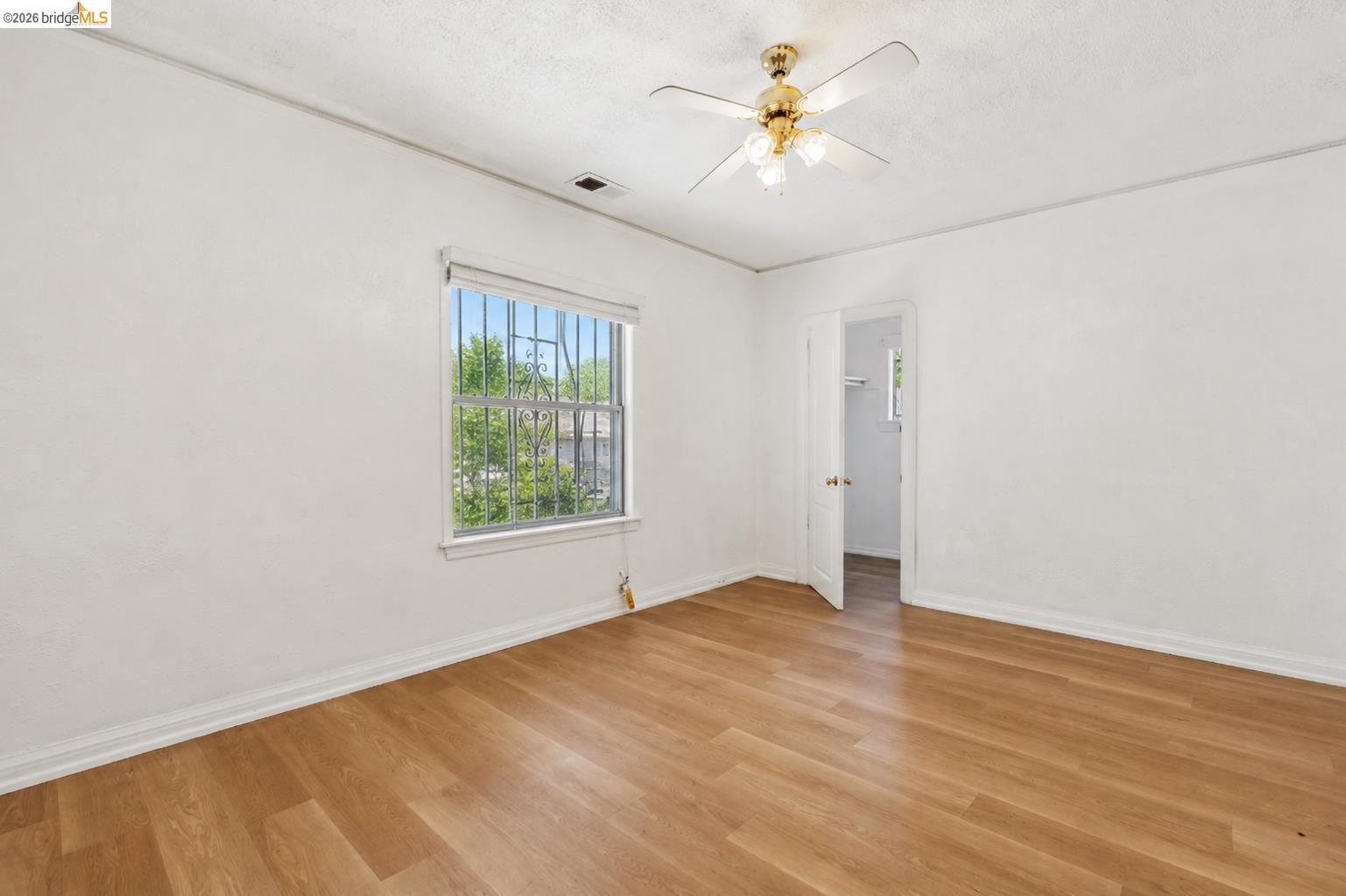 7650 Ney Ave, Oakland CA 94605 — photo 17