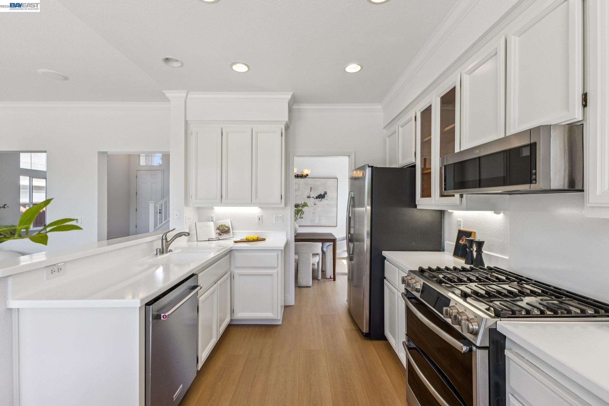 262 Ratto Rd, Alameda CA 94502 — photo 13