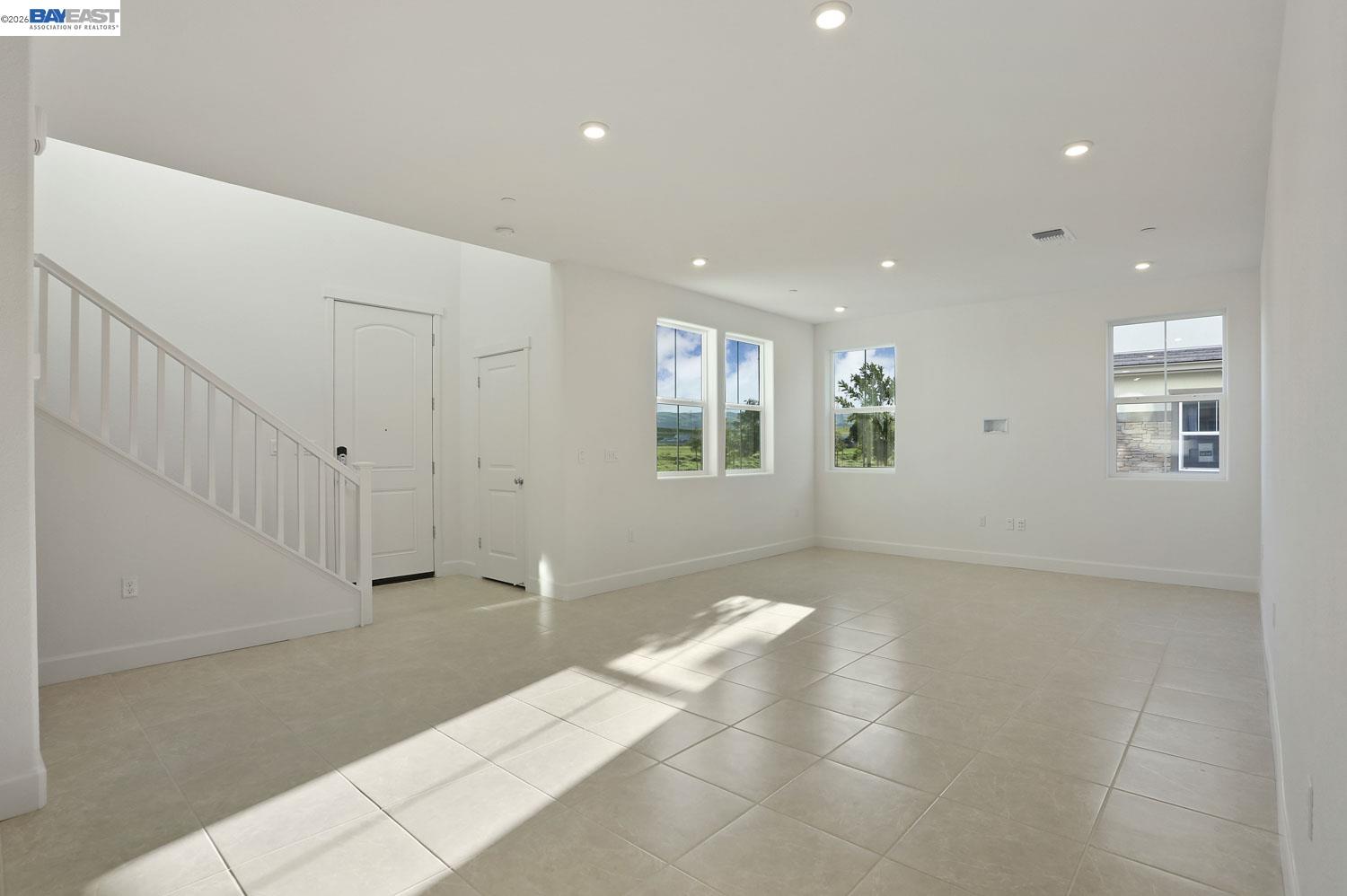 281 E Central Parkway, Mountain House CA 95391 — photo 17