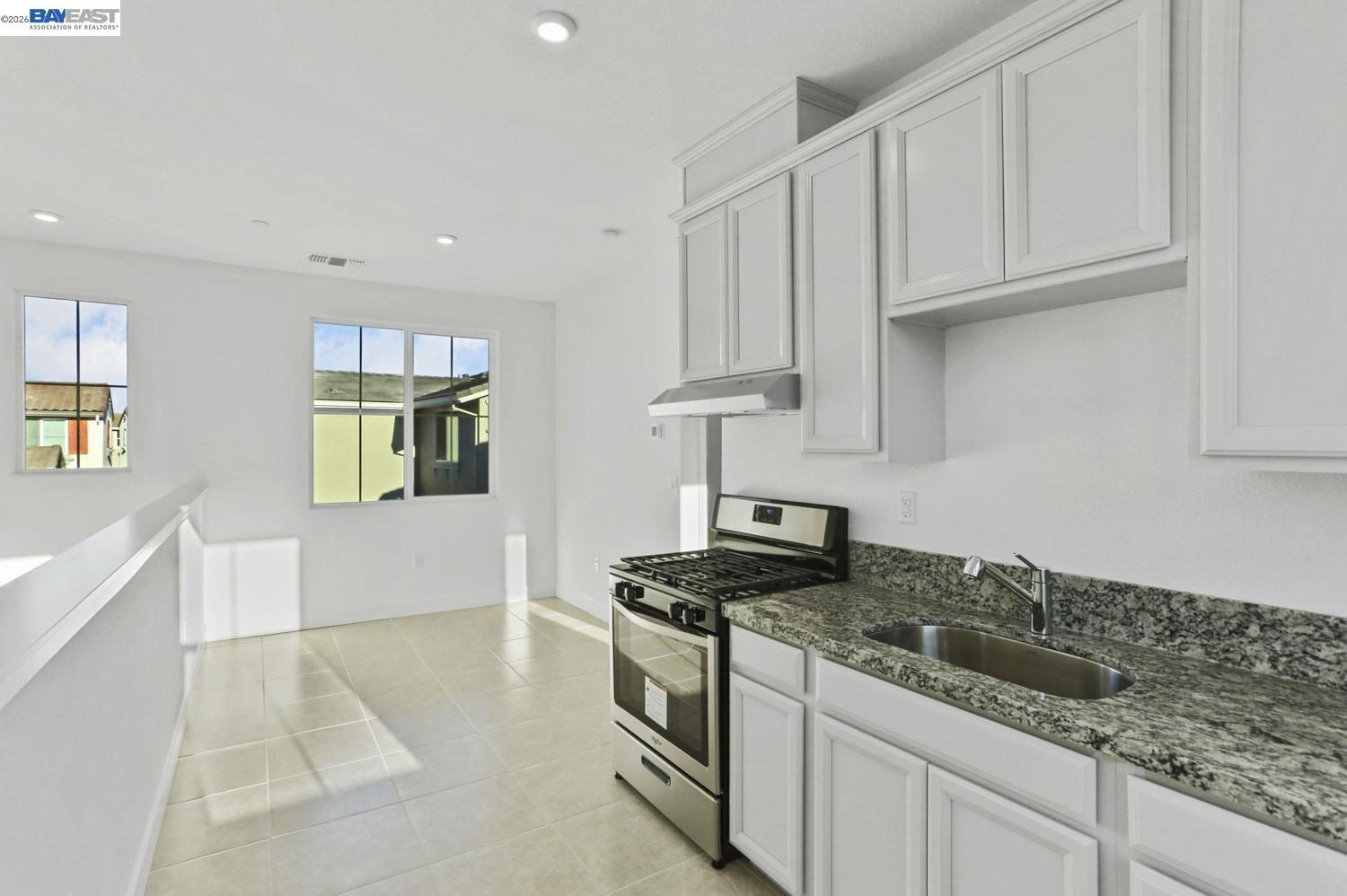 281 E Central Parkway, Mountain House CA 95391 — photo 43