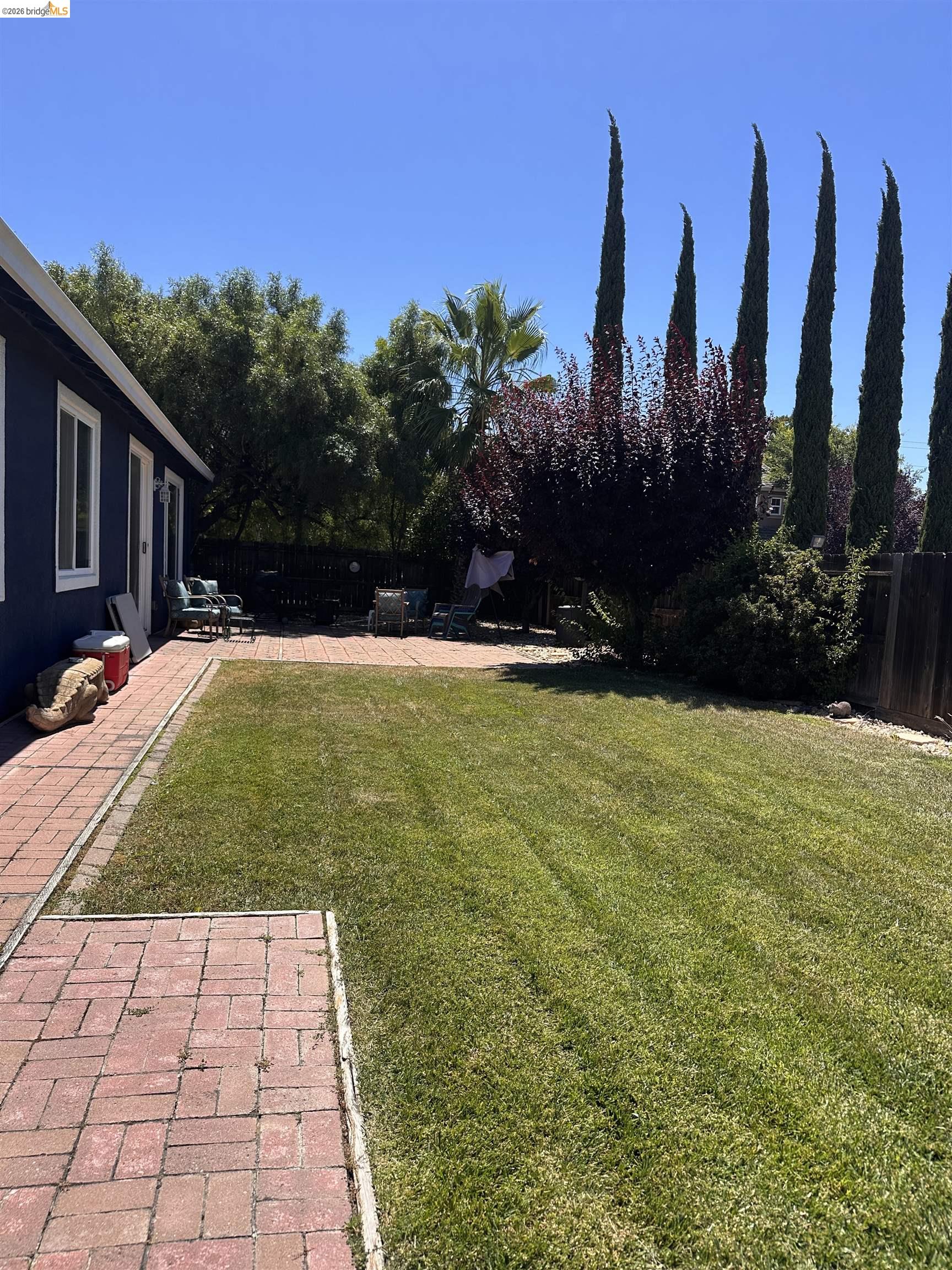 229 Millbrook Dr, Pittsburg CA 94565 — photo 2