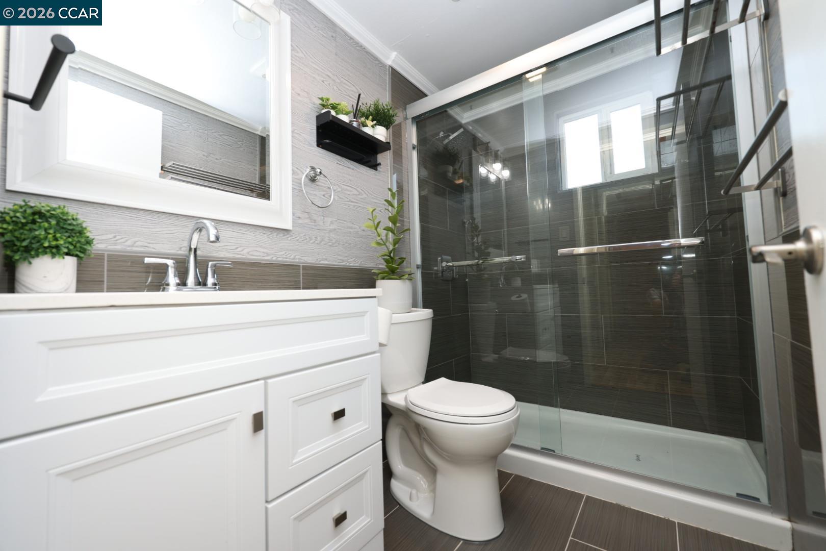 27507 Barcelona Ave, Hayward CA 94545 — photo 17