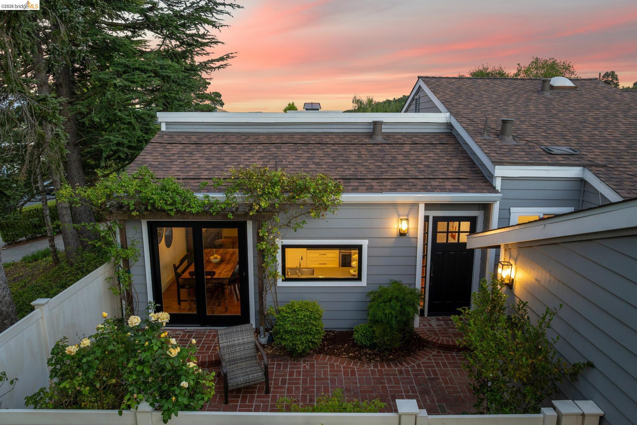 Photo #1: 41138218 Listing: Photo #1