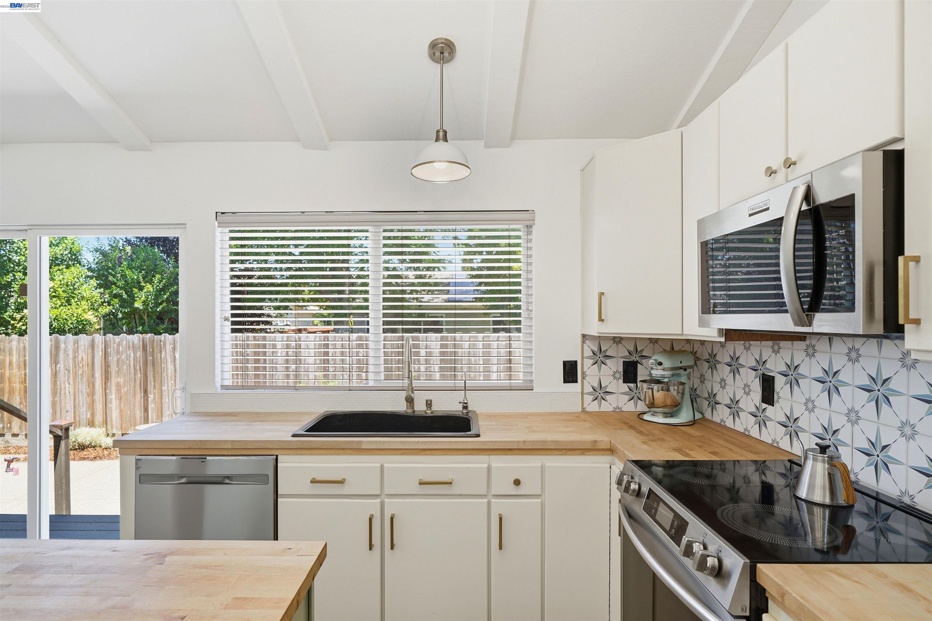 241 Garnet Drive, Livermore CA 94550 — photo 16
