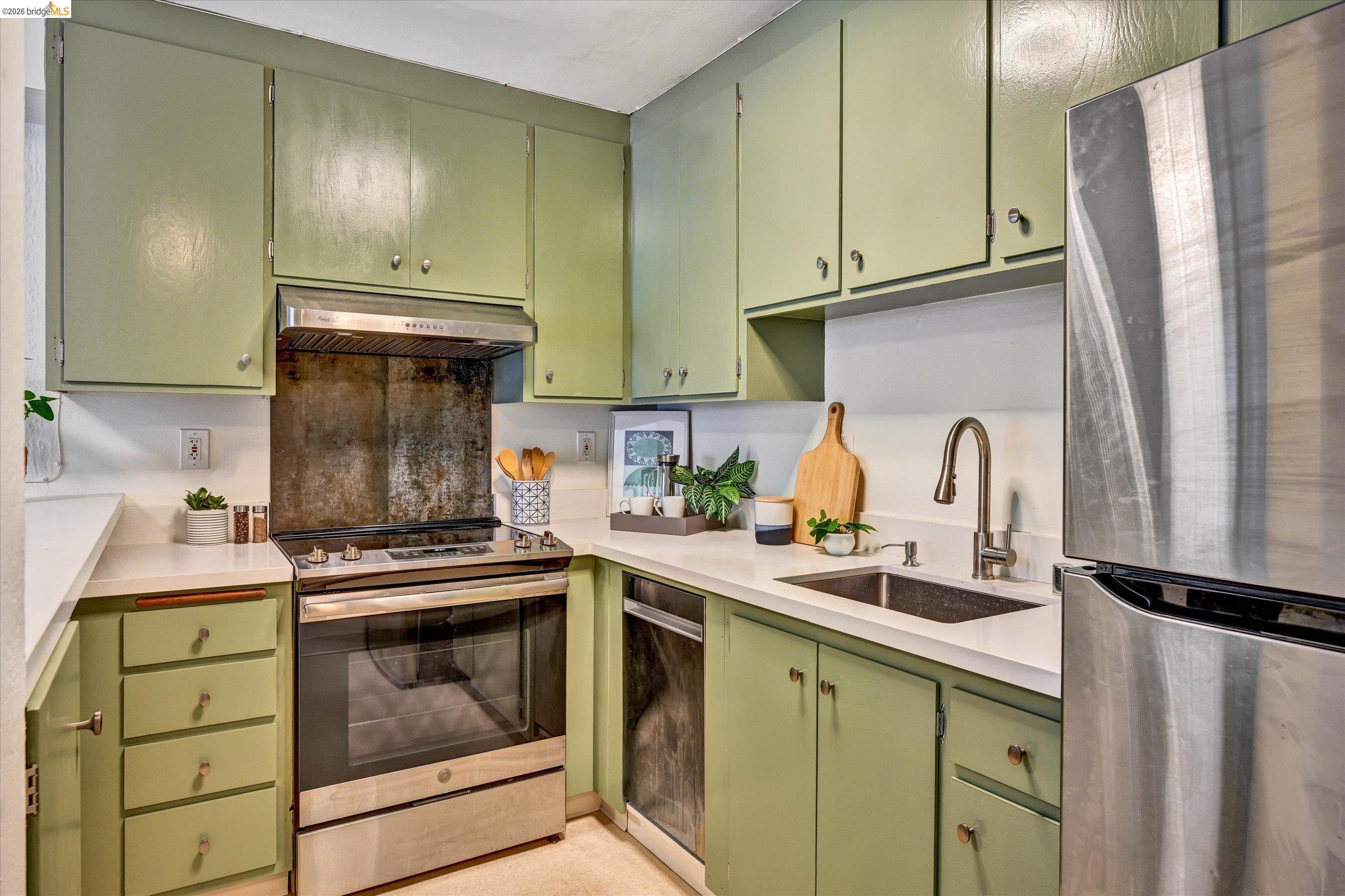 425 Orange St # 202, Oakland CA 94610 — photo 20