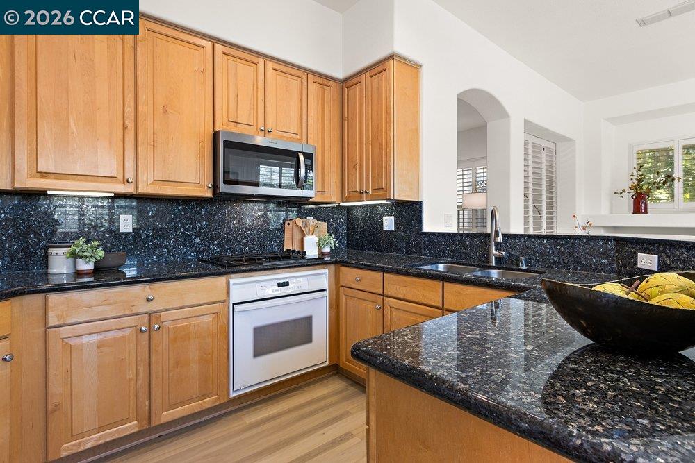 Photo #14: 41138229 Listing: Photo #14