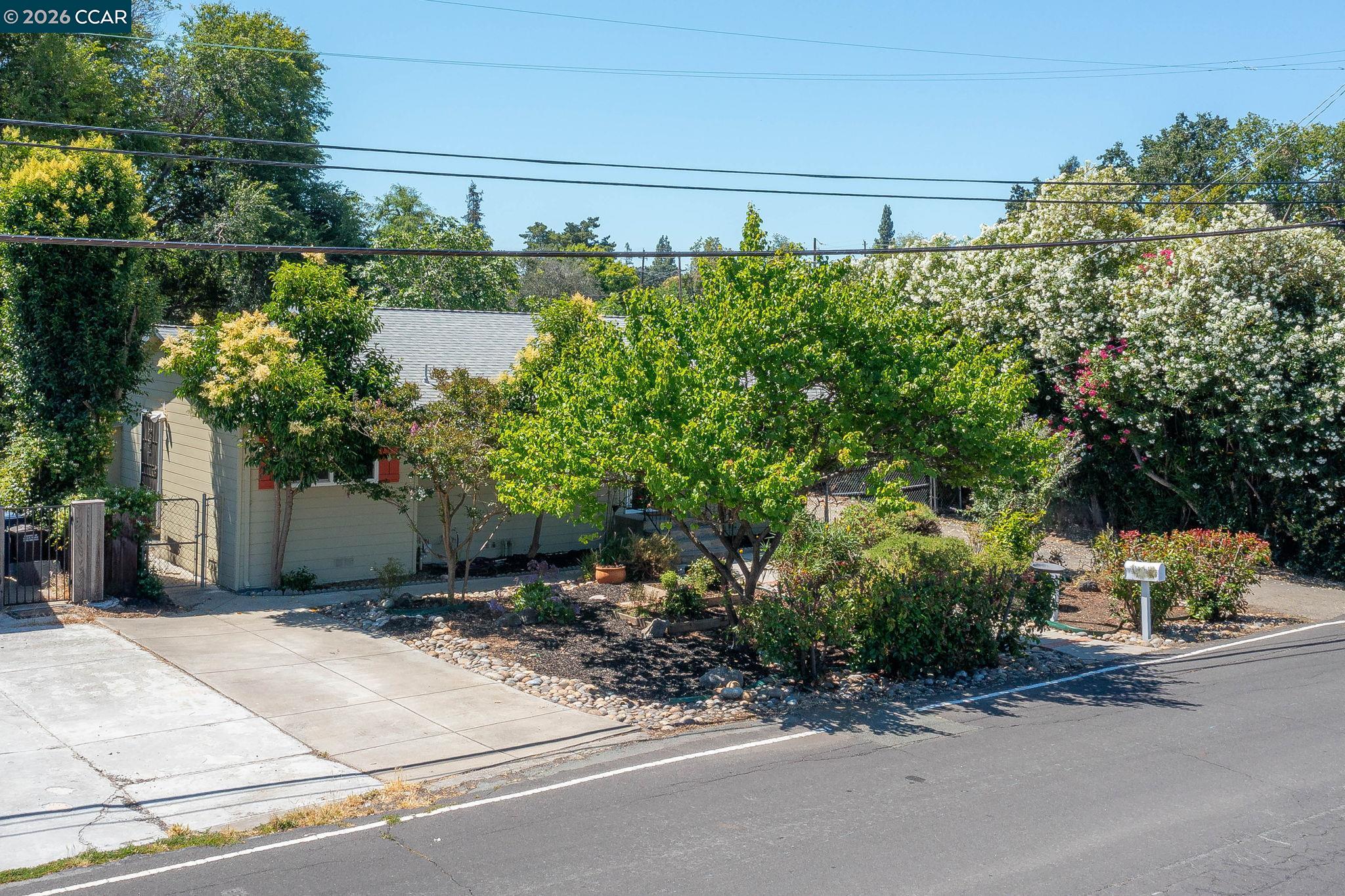 2072 Chalomar Rd, Concord CA 94518 — photo 41
