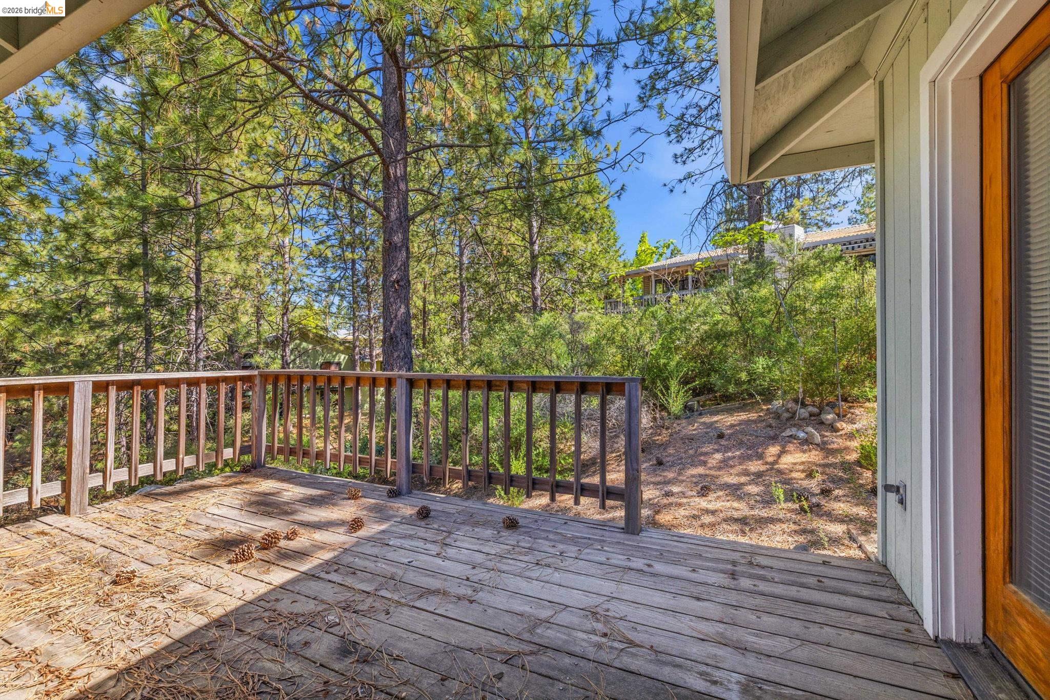 12033 Hillhurst Cir, Groveland CA 95321 — photo 5