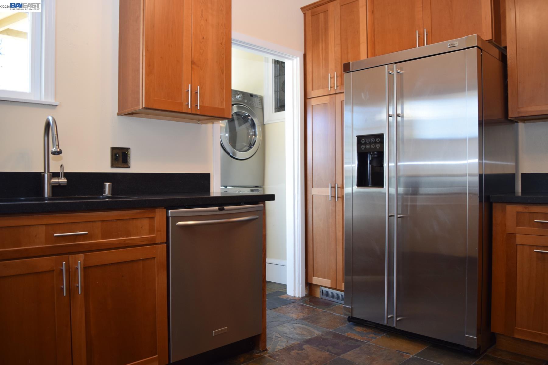 2860 Jackson St, Alameda CA 94501 — photo 12