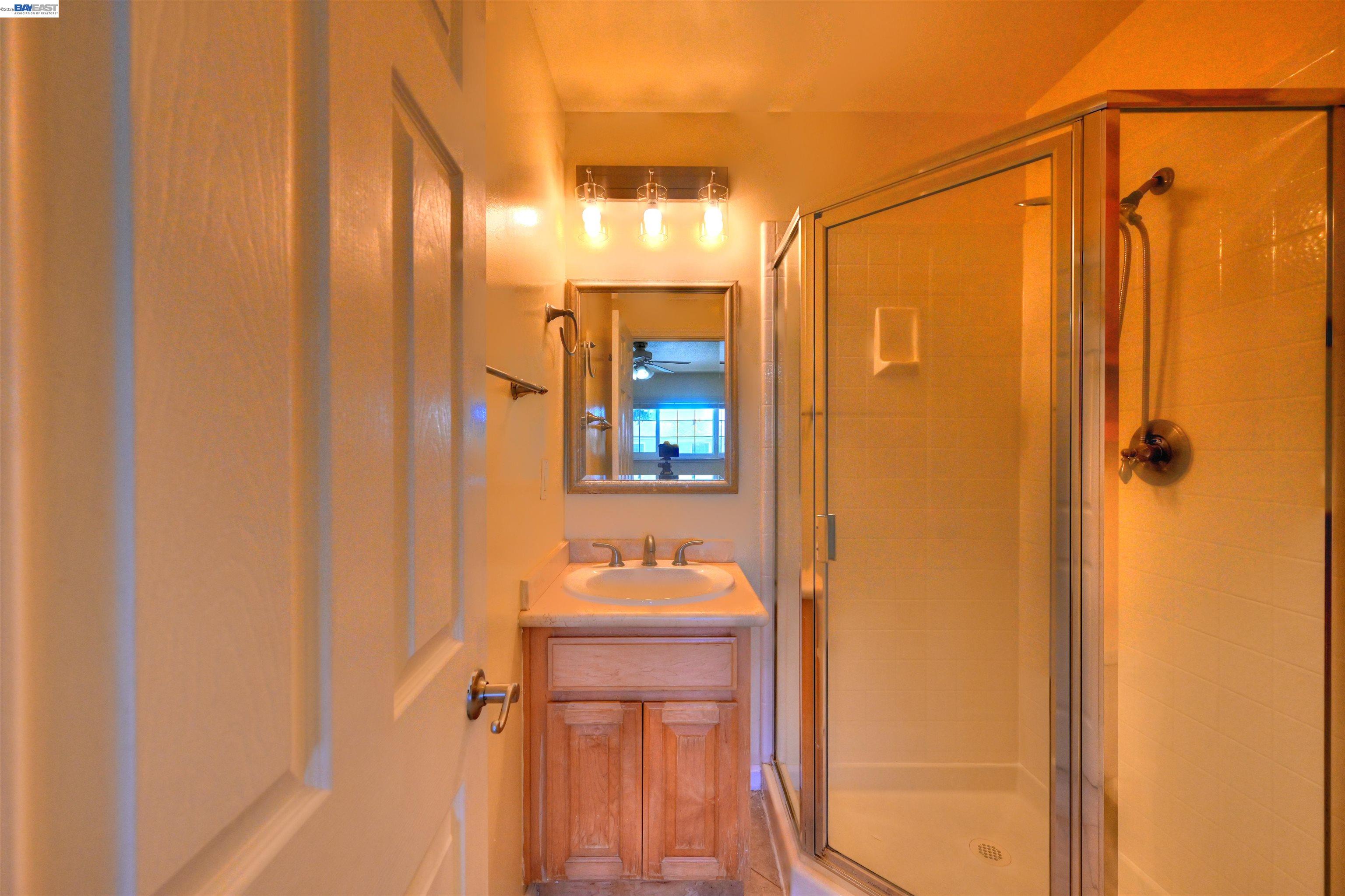 660 Fargo Ave # 6, San Leandro CA 94579 — photo 18