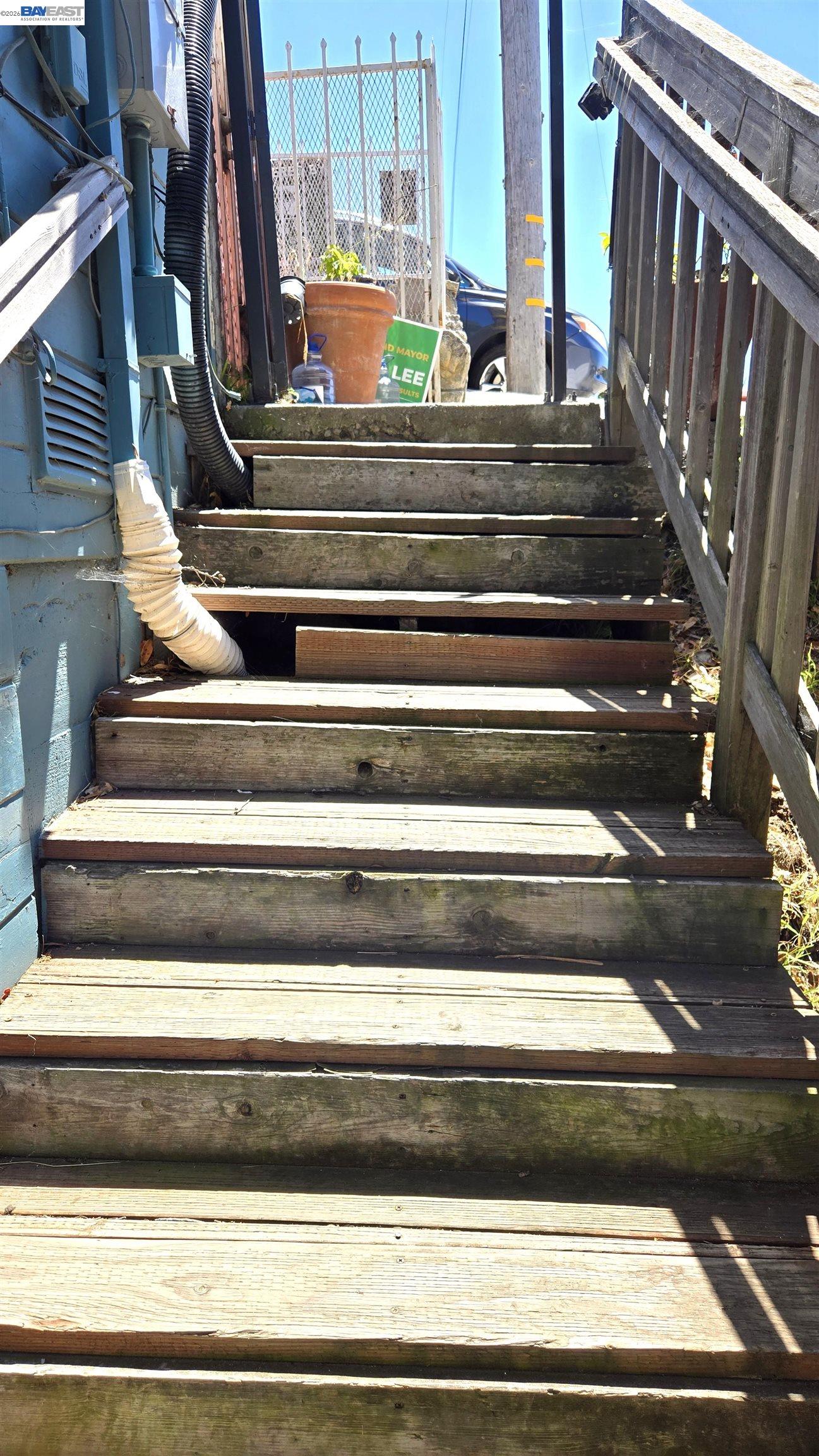 8600 Seneca, Oakland CA 94605 — photo 17