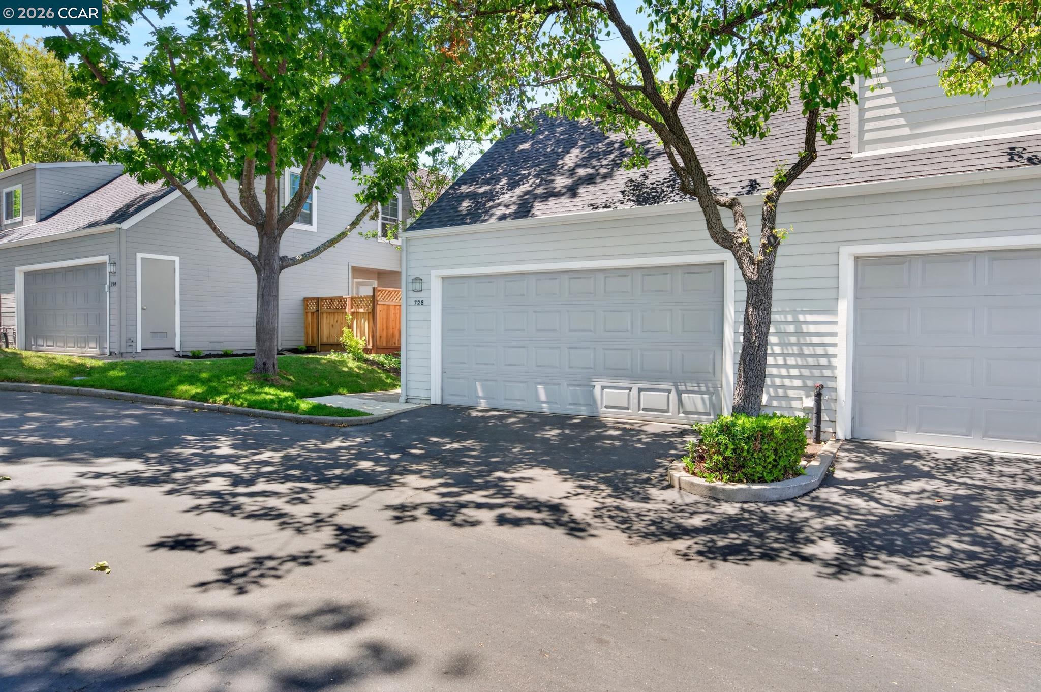 Photo #3: 41138305 Listing: Photo #3