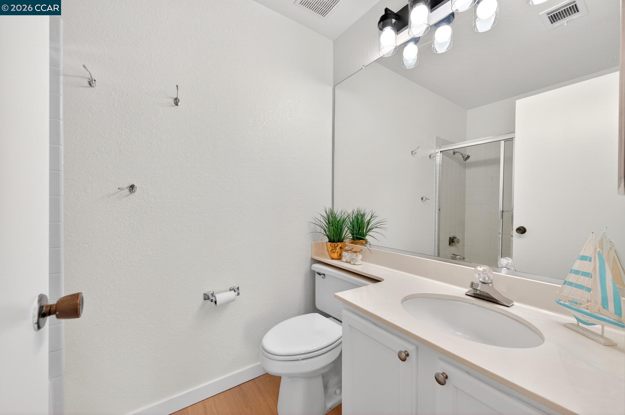 Photo #47: 41138305 Listing: Photo #47