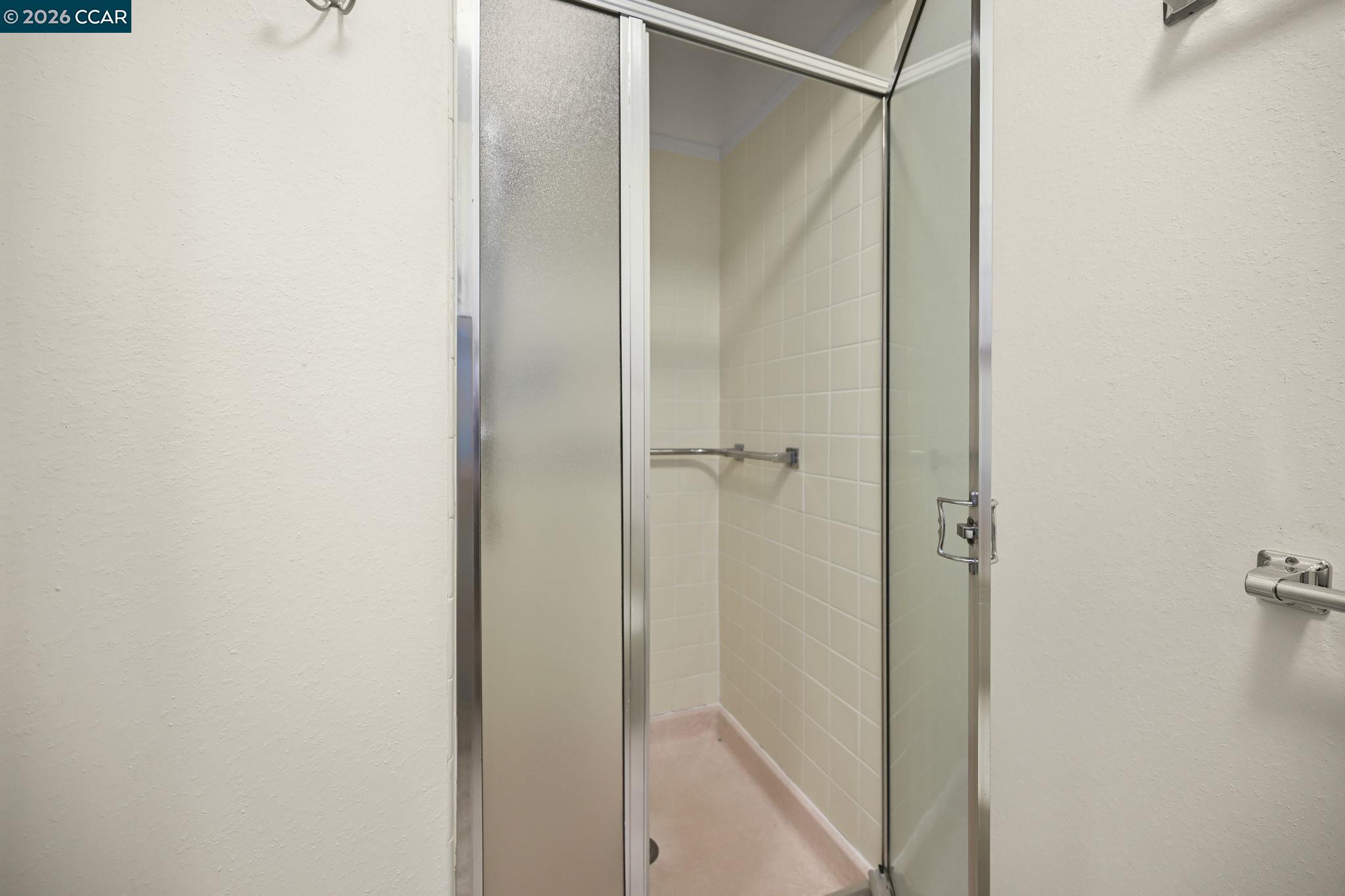 Photo #21: 41138306 Listing: Photo #21