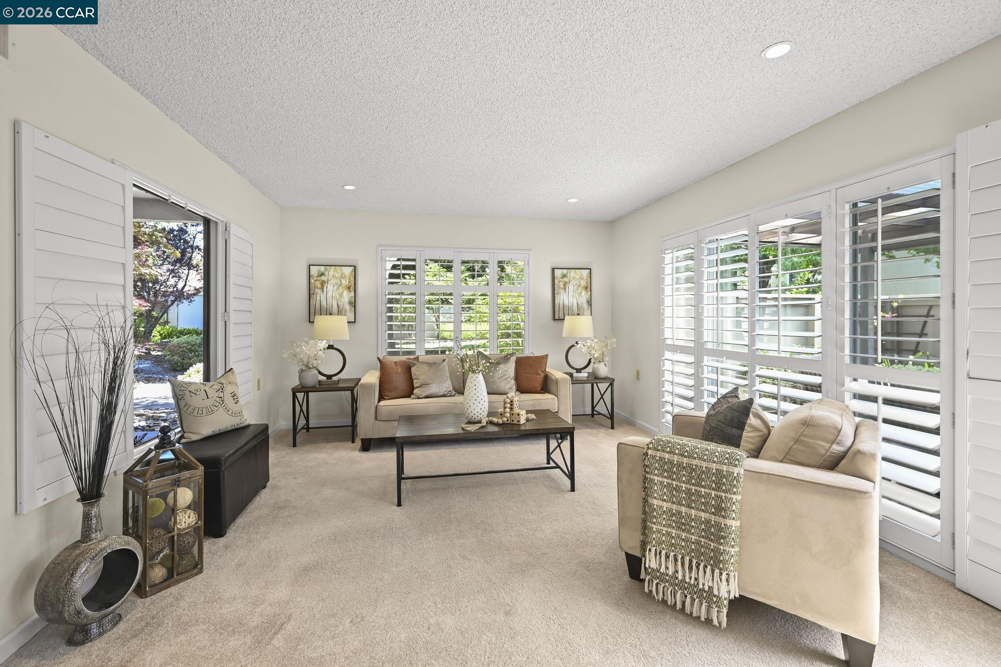 Photo #5: 41138306 Listing: Photo #5
