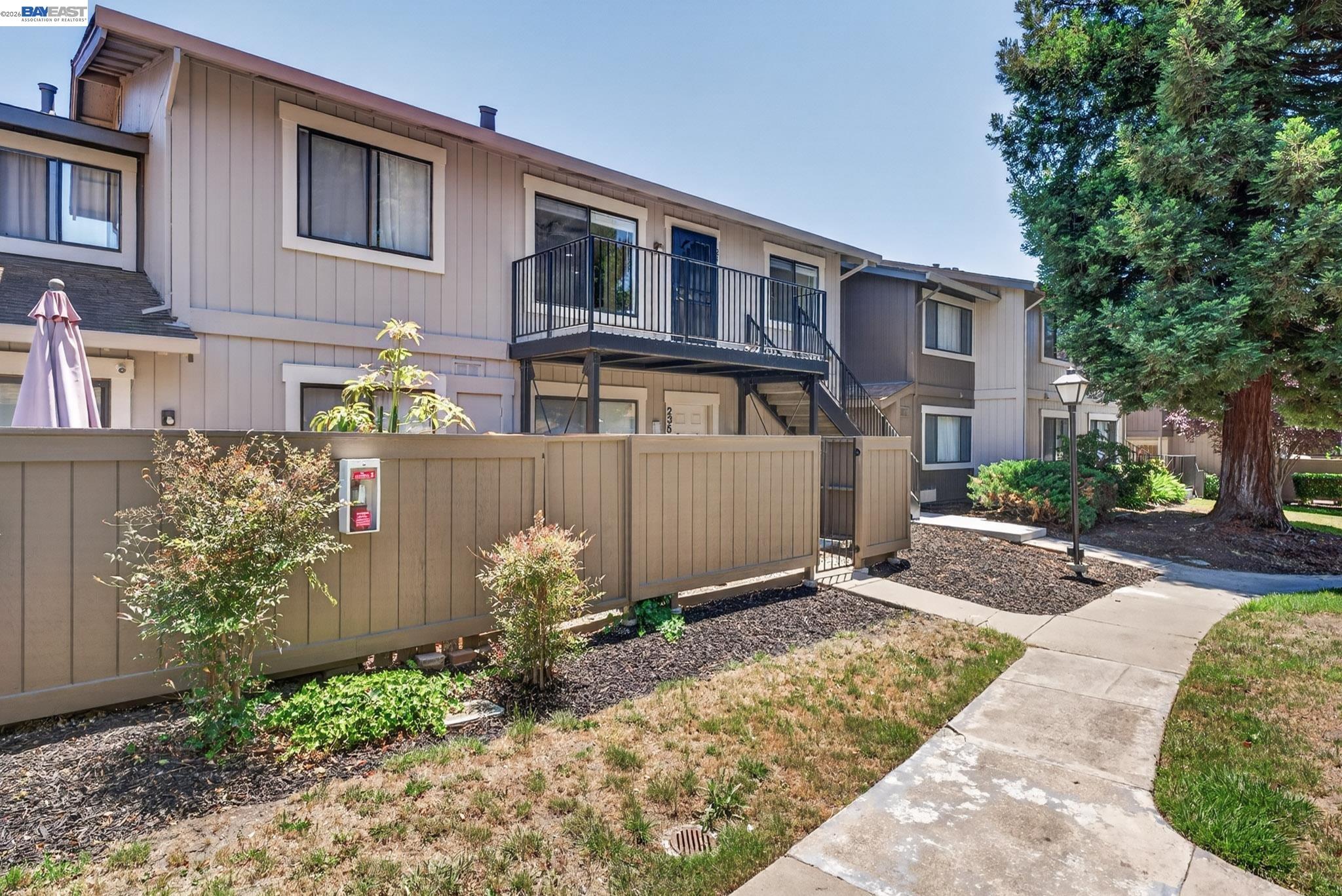 Photo #3: 41138309 Listing: Photo #3