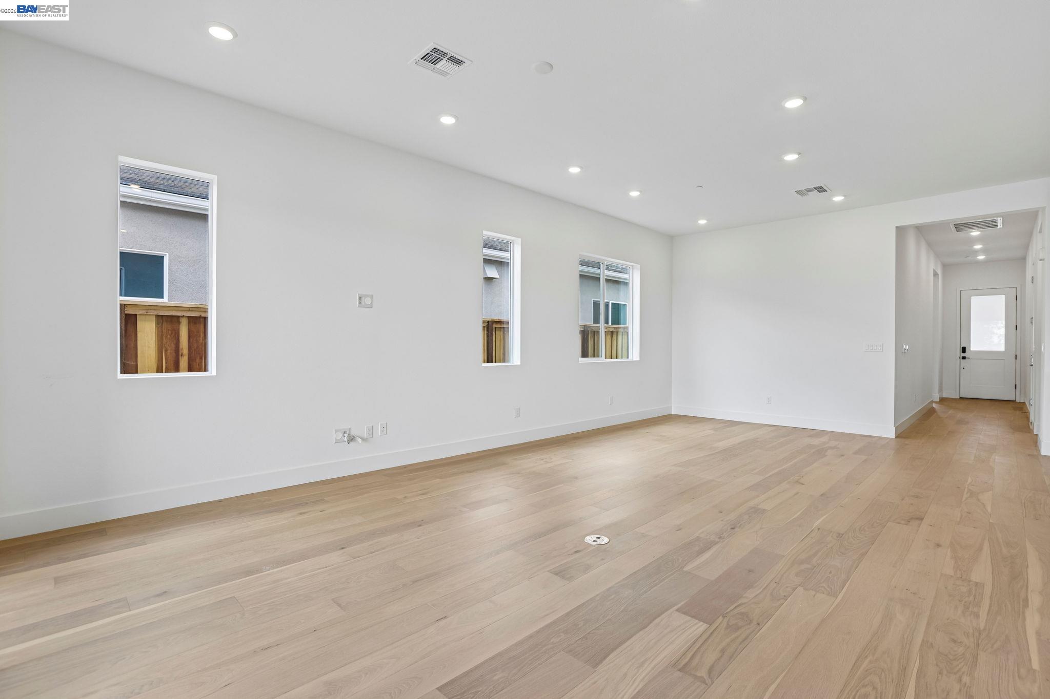 1087 Riverbend Drive, Brentwood CA 94513 — photo 11