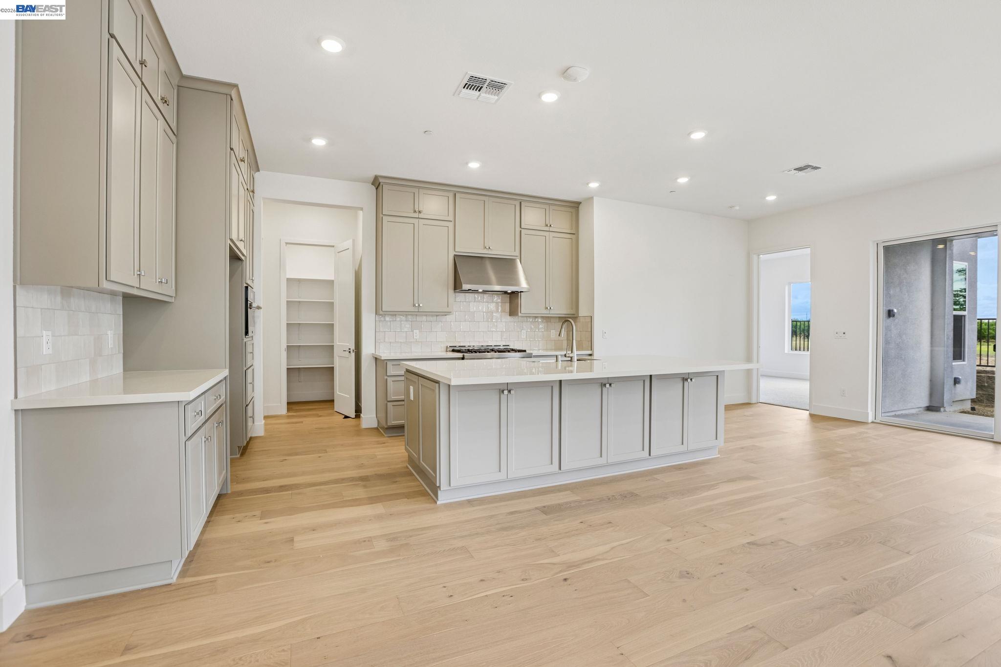 1087 Riverbend Drive, Brentwood CA 94513 — photo 12