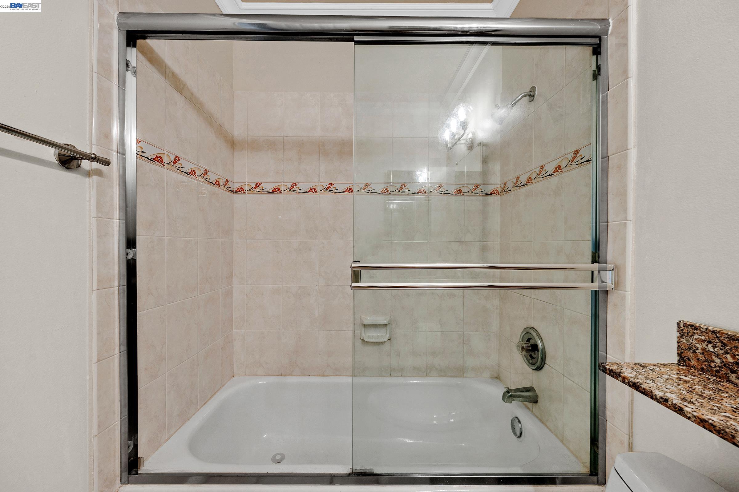 Photo #19: 41138317 Listing: Photo #19