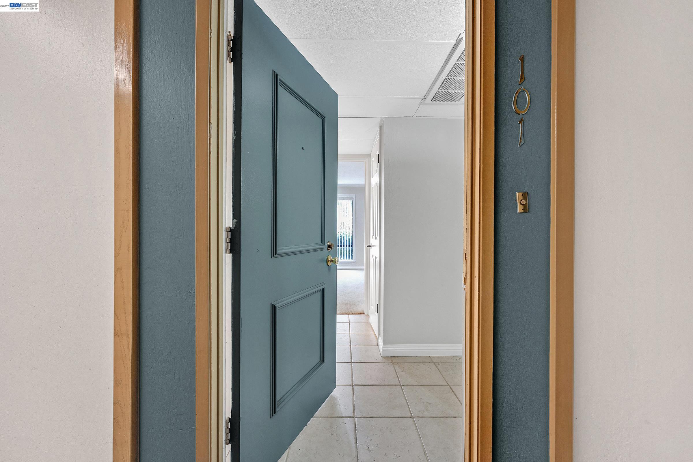 Photo #8: 41138317 Listing: Photo #8