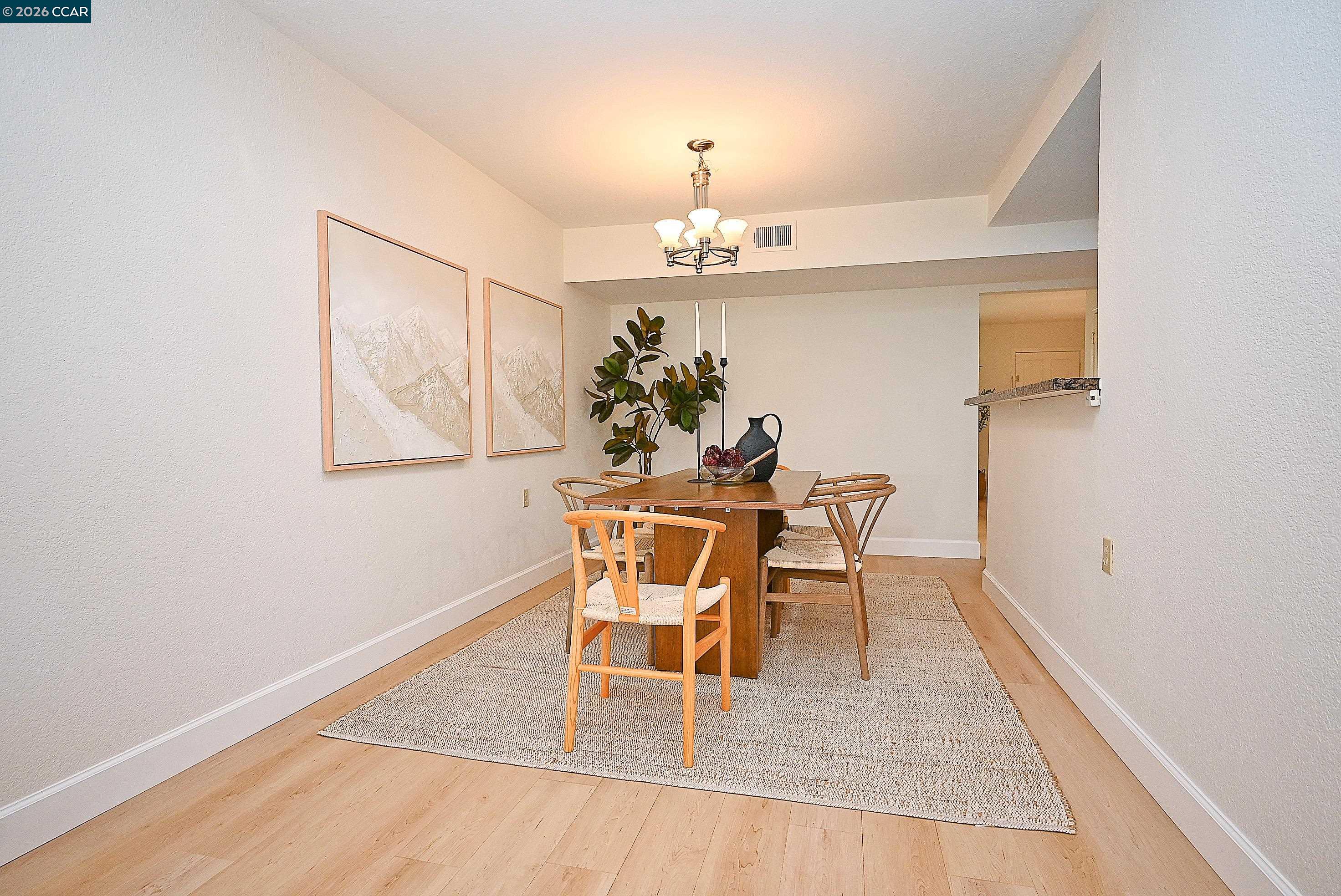 Photo #13: 41138322 Listing: Photo #13