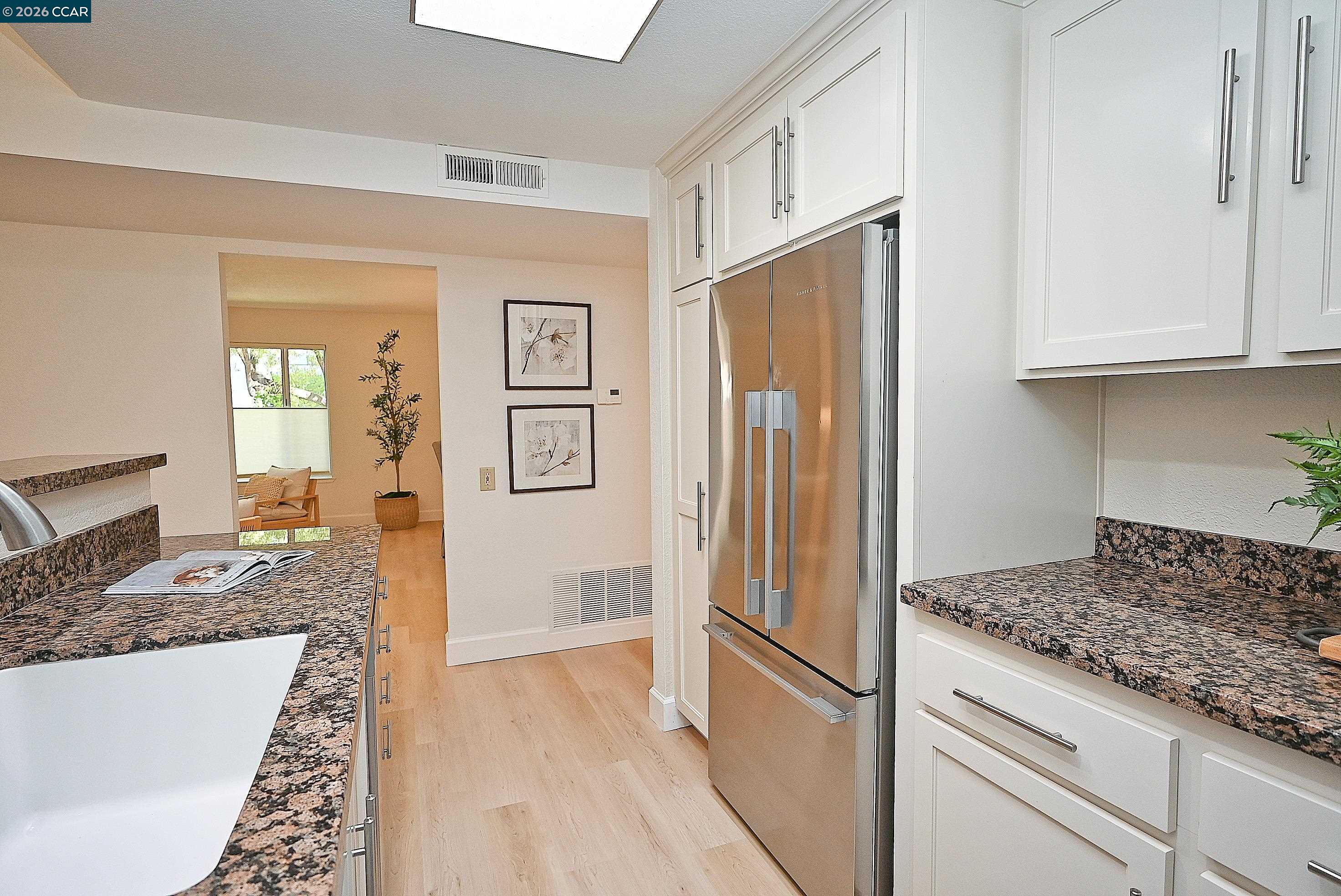 Photo #18: 41138322 Listing: Photo #18