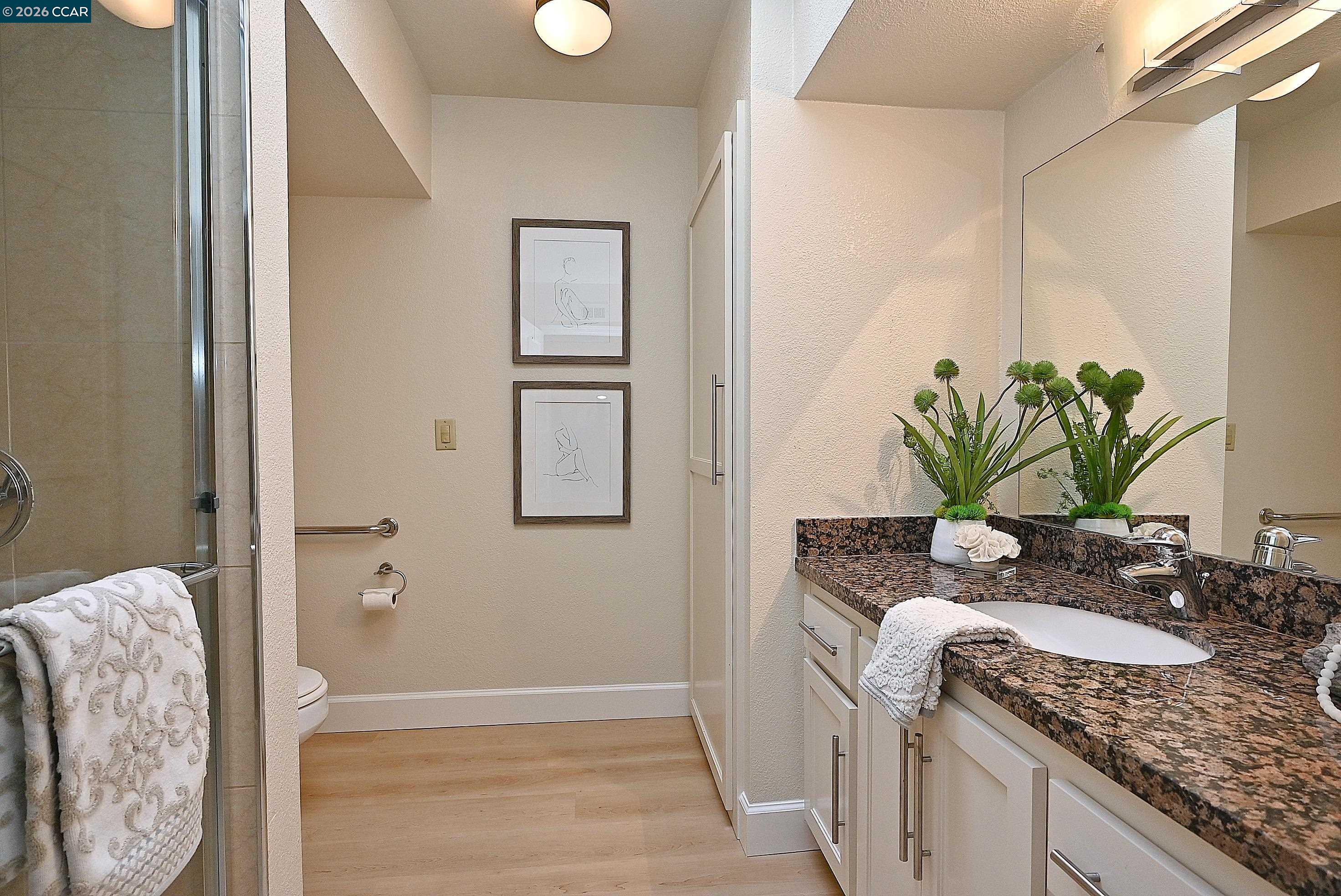 Photo #24: 41138322 Listing: Photo #24